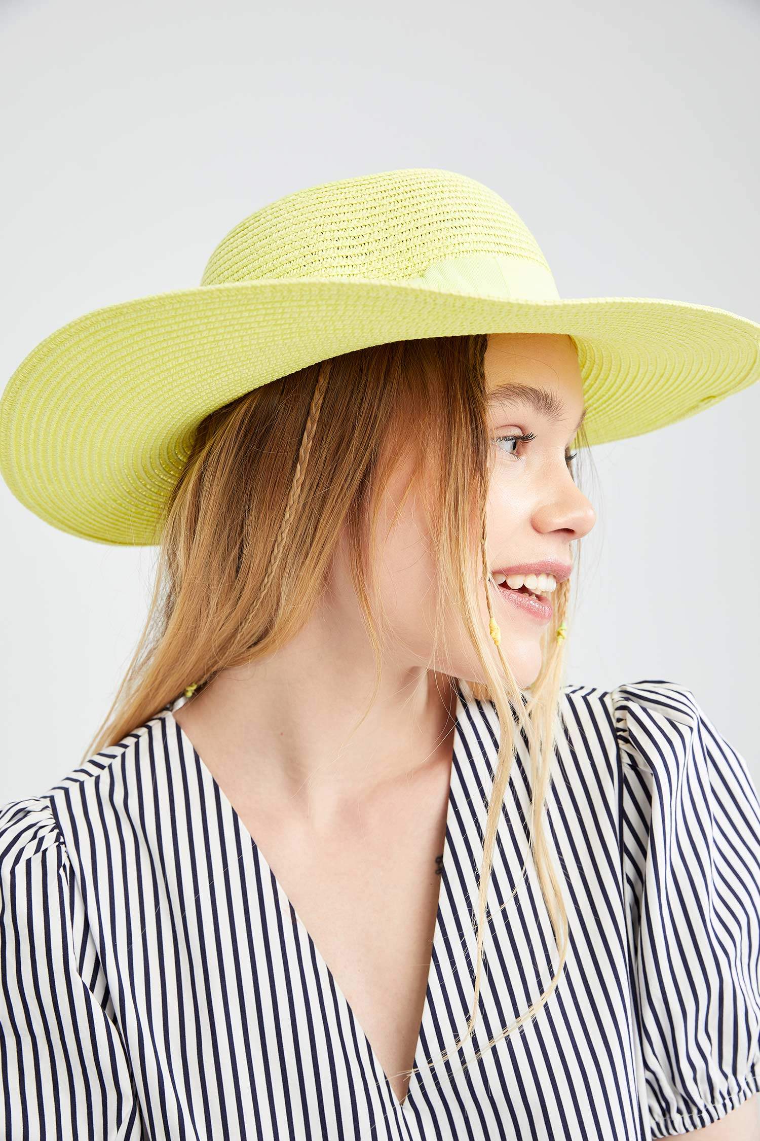 Stripe Detail Straw Hat