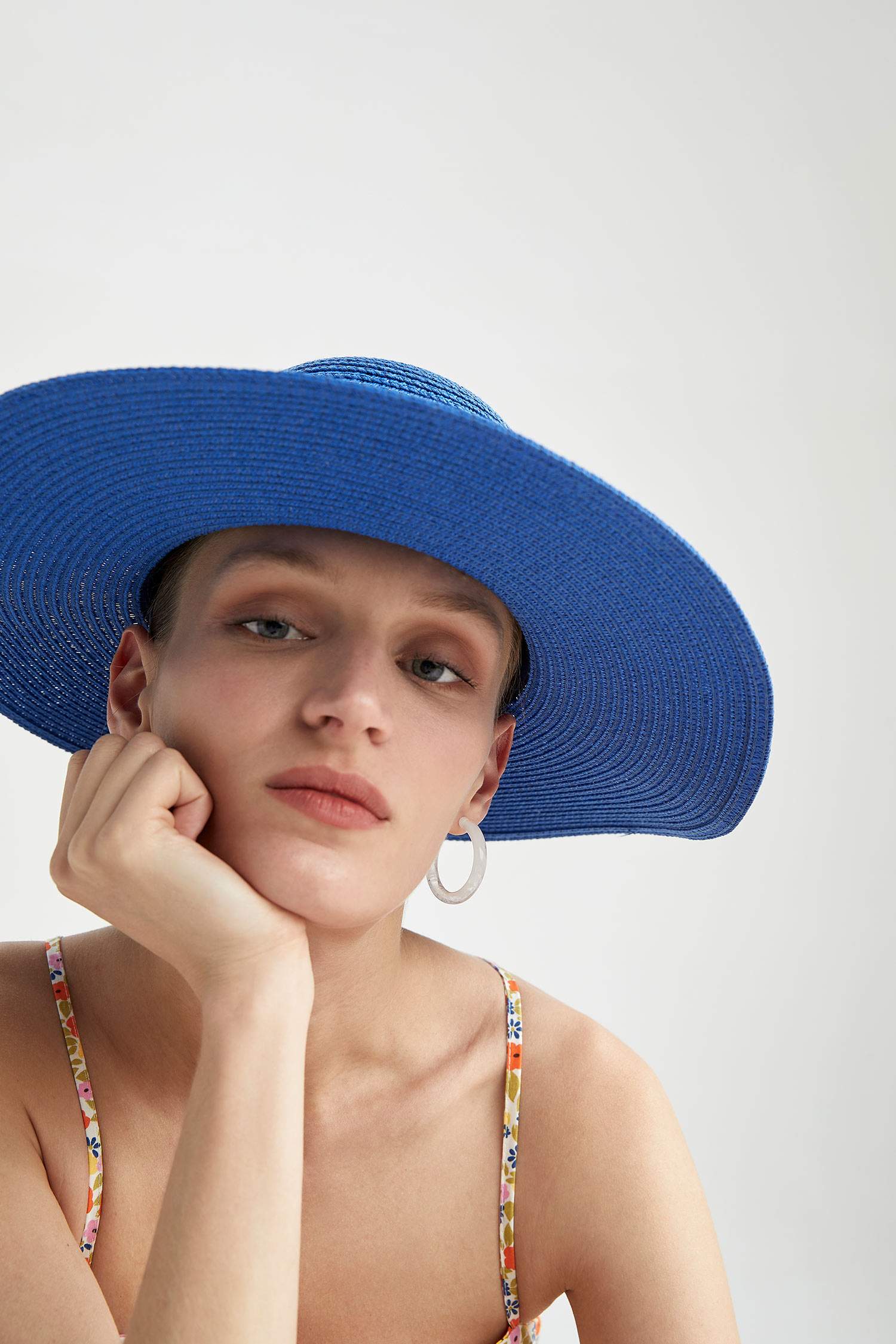 Navy WOMAN Woman Straw Hat 2733565 DeFacto