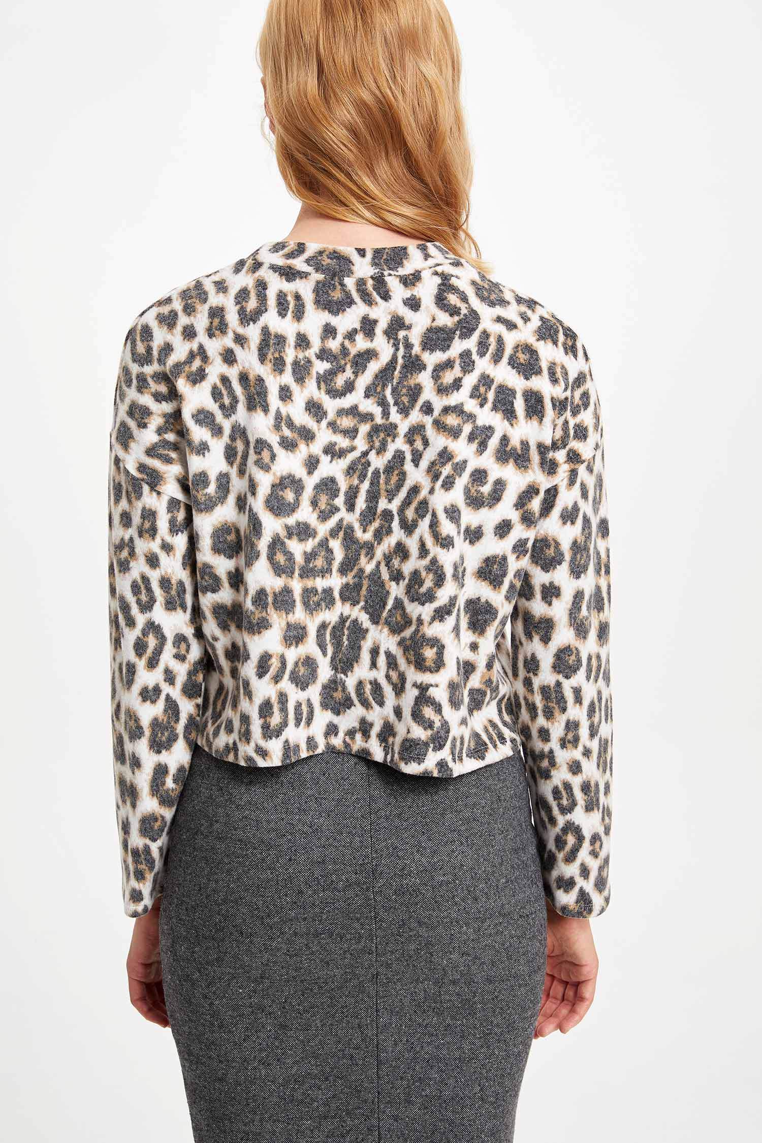 Defacto Leopar Desenli Sweatshirt. 5