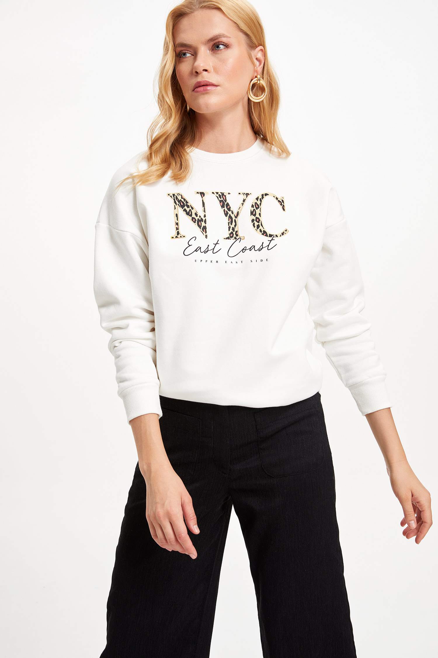 Defacto Baskılı Sweatshirt. 3