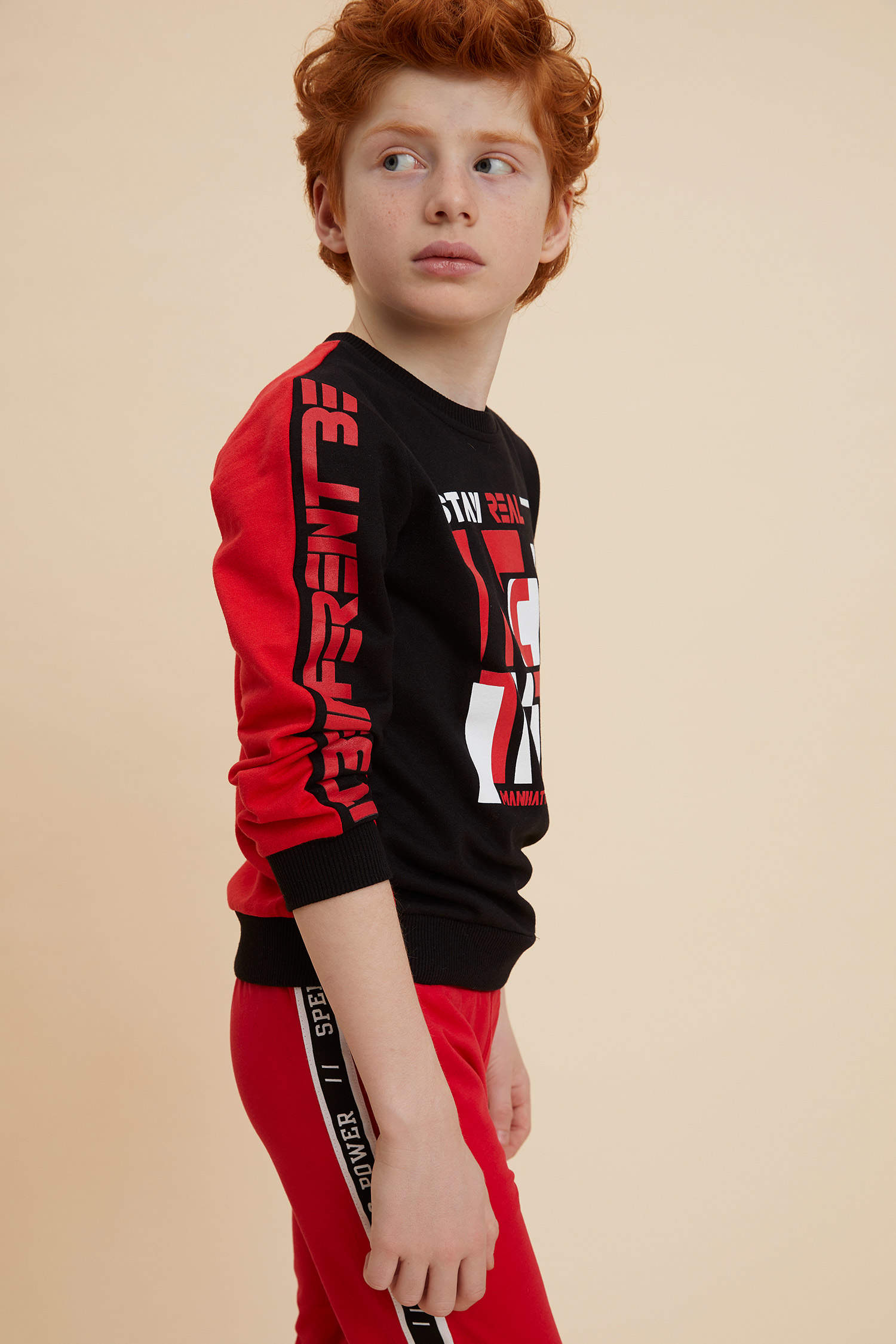 Black BOYS & TEENS Boy's printed sweatshirt 1182592 | DeFacto