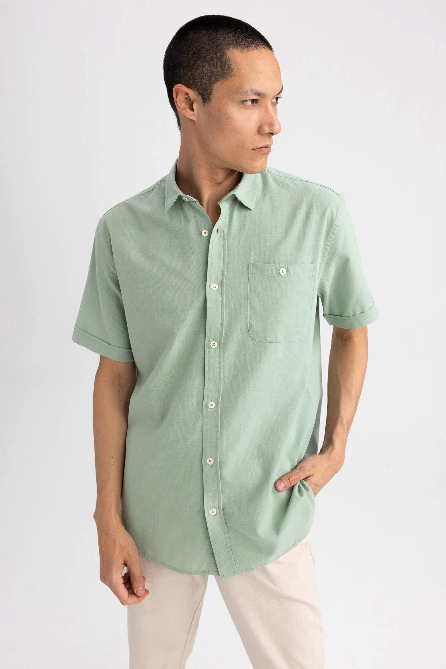 қалыпты пішім Қысқа жеңді жейде