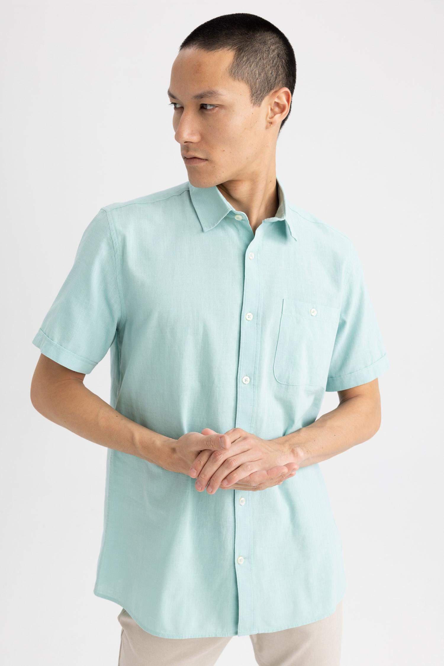Рубашка с коротким рукавом стандартного кроя для мужчин