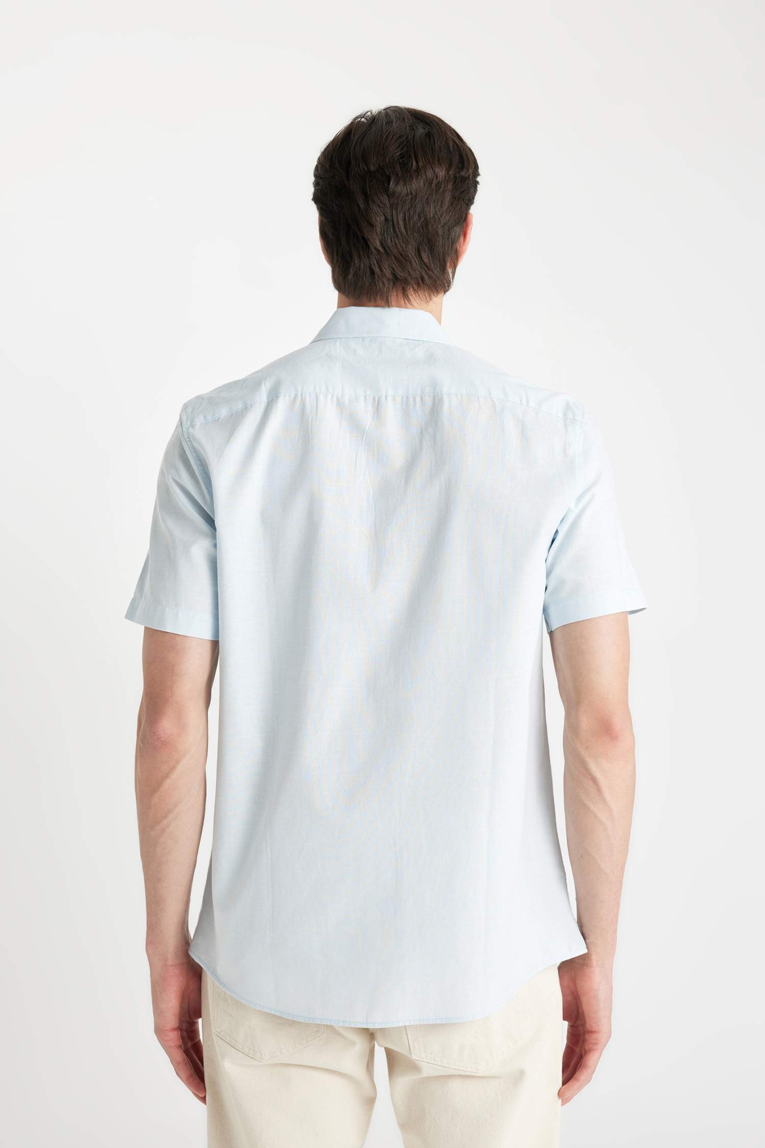 қалыпты пішім Қысқа жеңді жейде