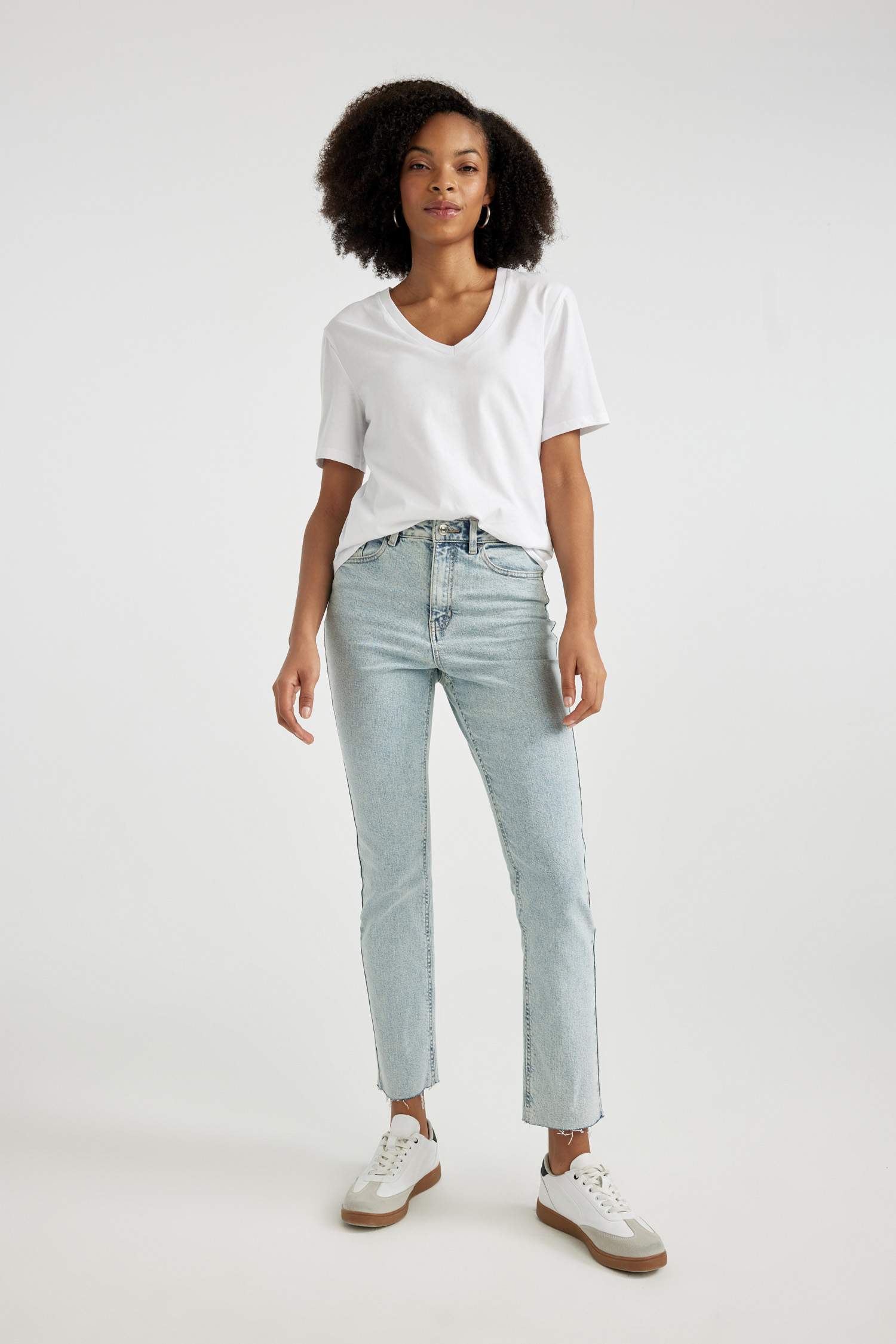 Regular Fit V Neck Cotton Basic Short Sleeve T-Shirt