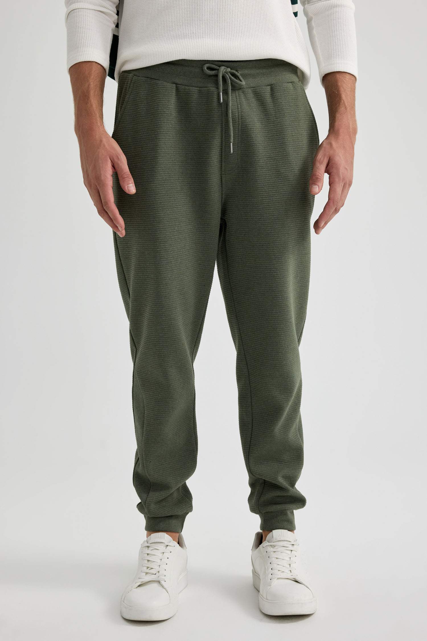 Pike İnce Jogger Eşofman Altı Slim Fit Dar Kesim Beli Bağcıklı Lastikli Paça Cepli