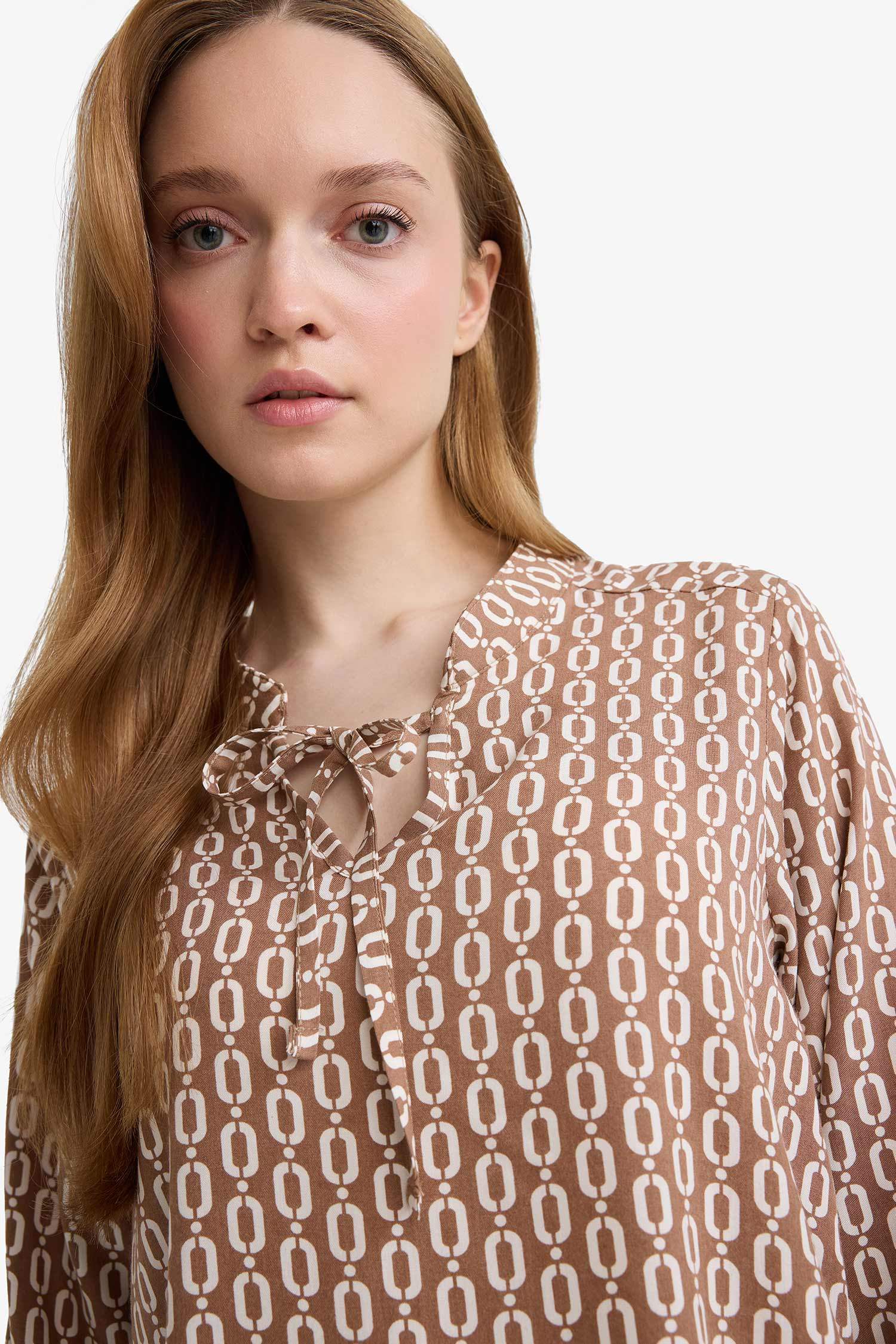 Regular Fit Crew Neck Long Sleeve Blouse