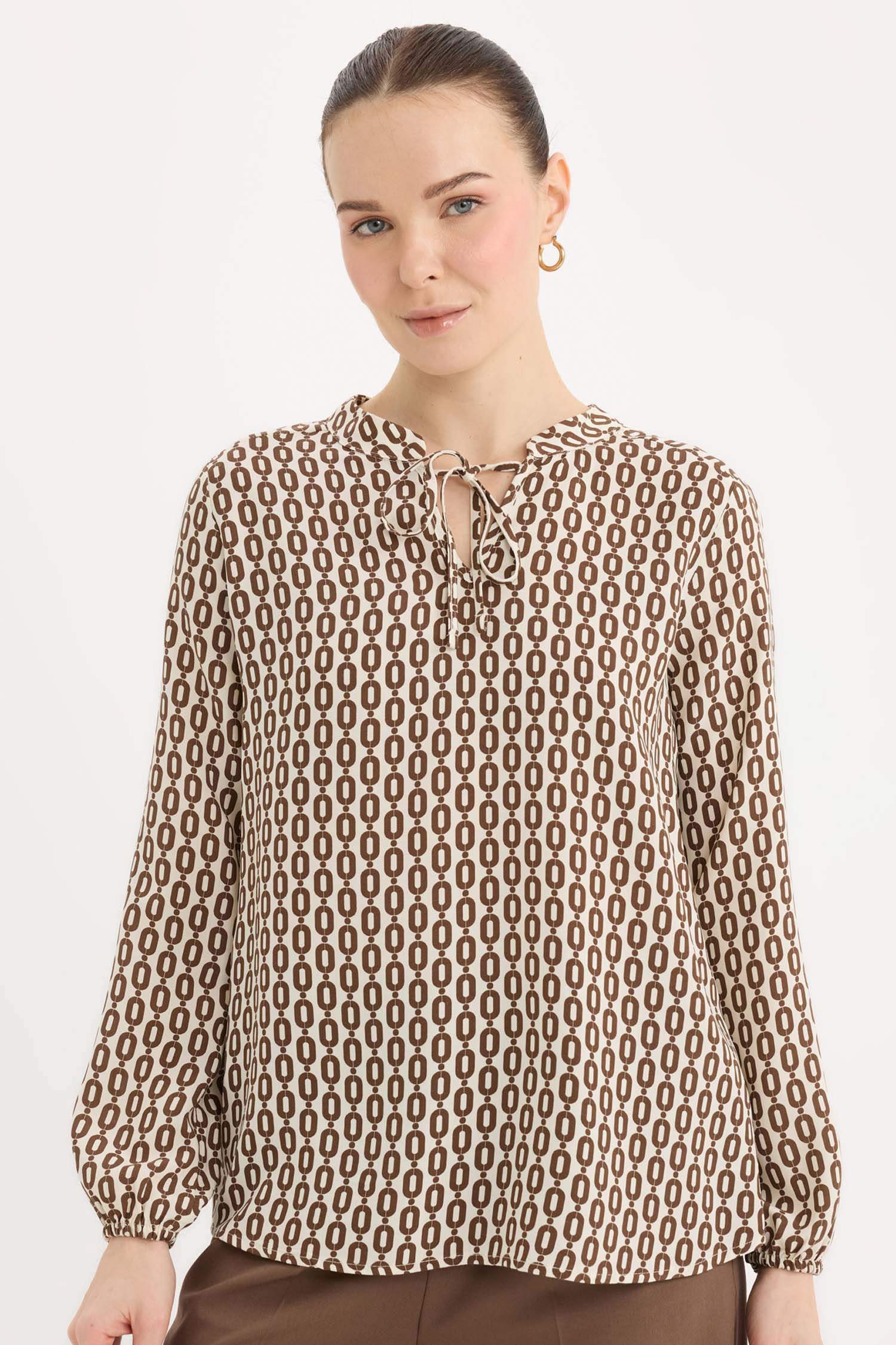 Regular Fit Crew Neck Printed Long Sleeve Blouse