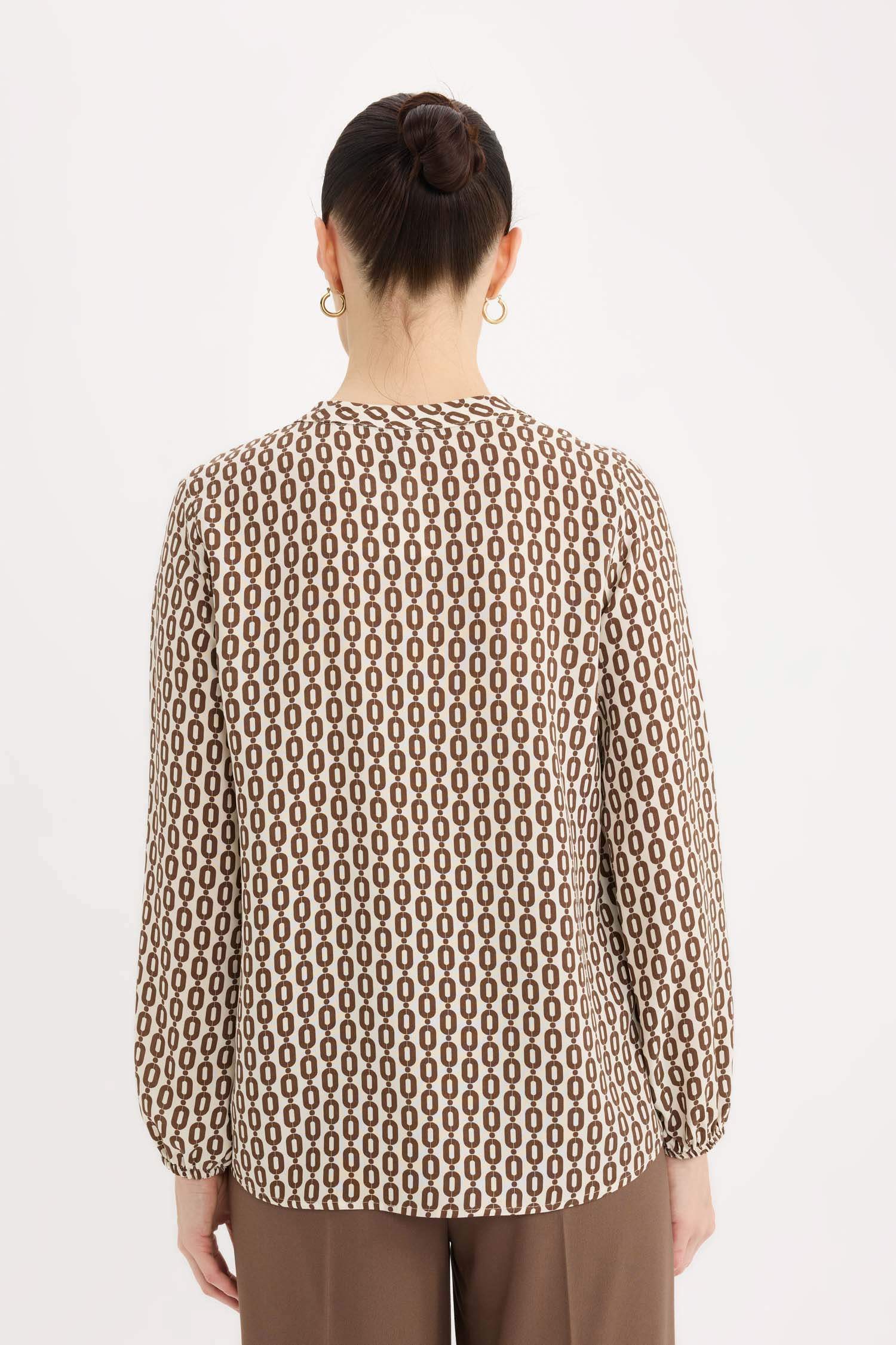 қалыпты пішім басып шығарылған с мойын Ұзын Жеңді Блуза