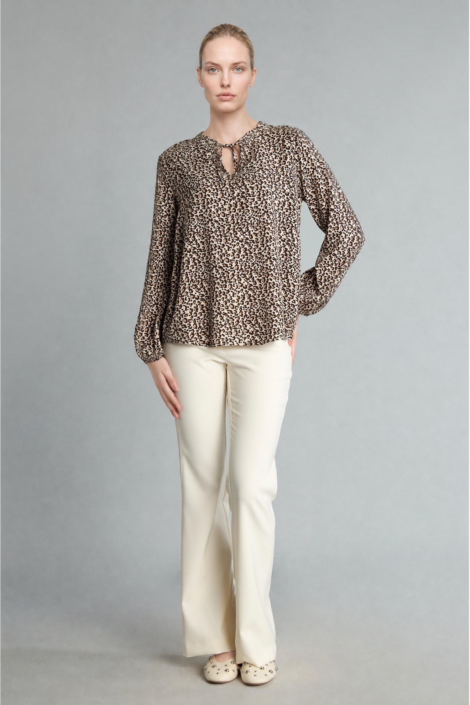 DeFacto Regular Fit Leopar Desenli Bluz görsel 2