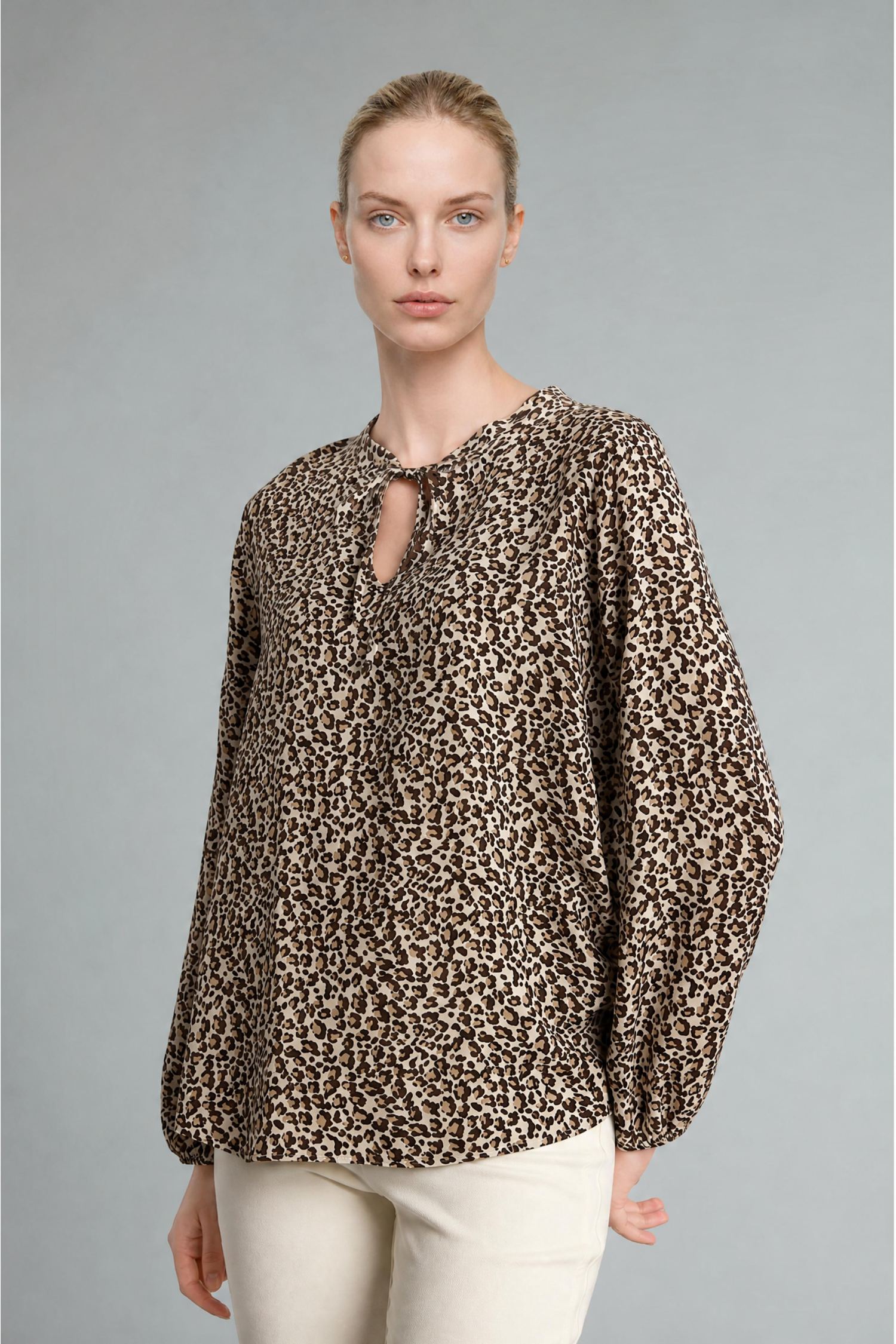 DeFacto Regular Fit Leopar Desenli Bluz görsel 3