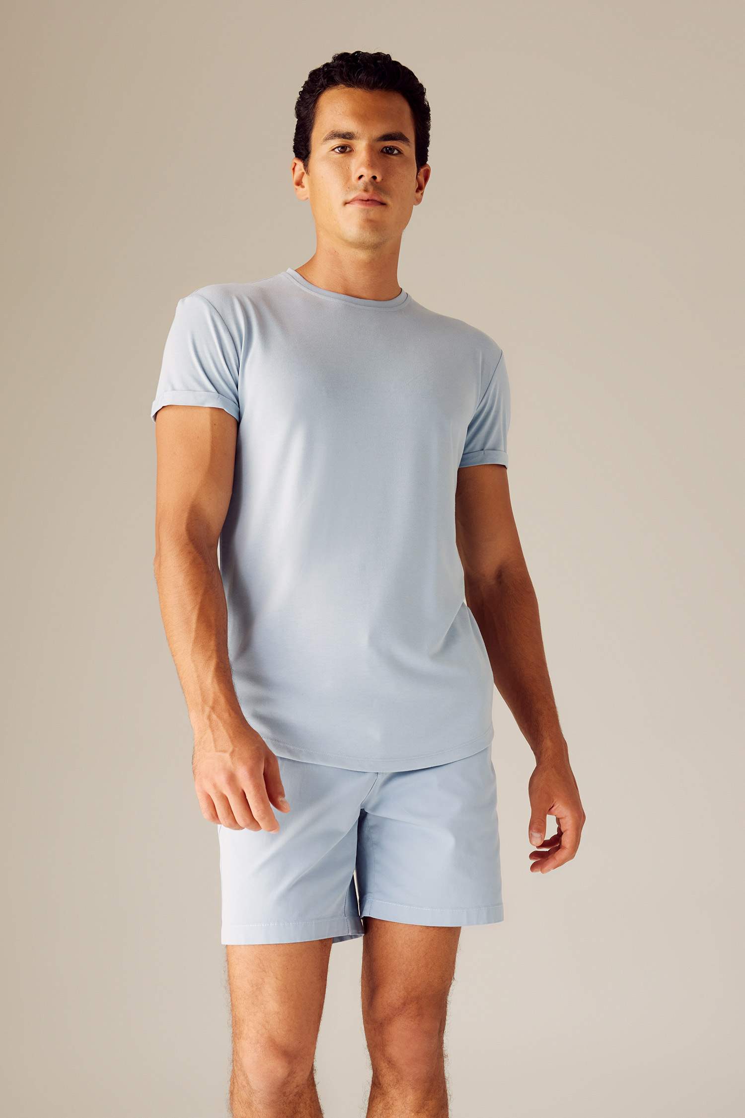 дөңгелек жаға Қысқа жеңді футболка