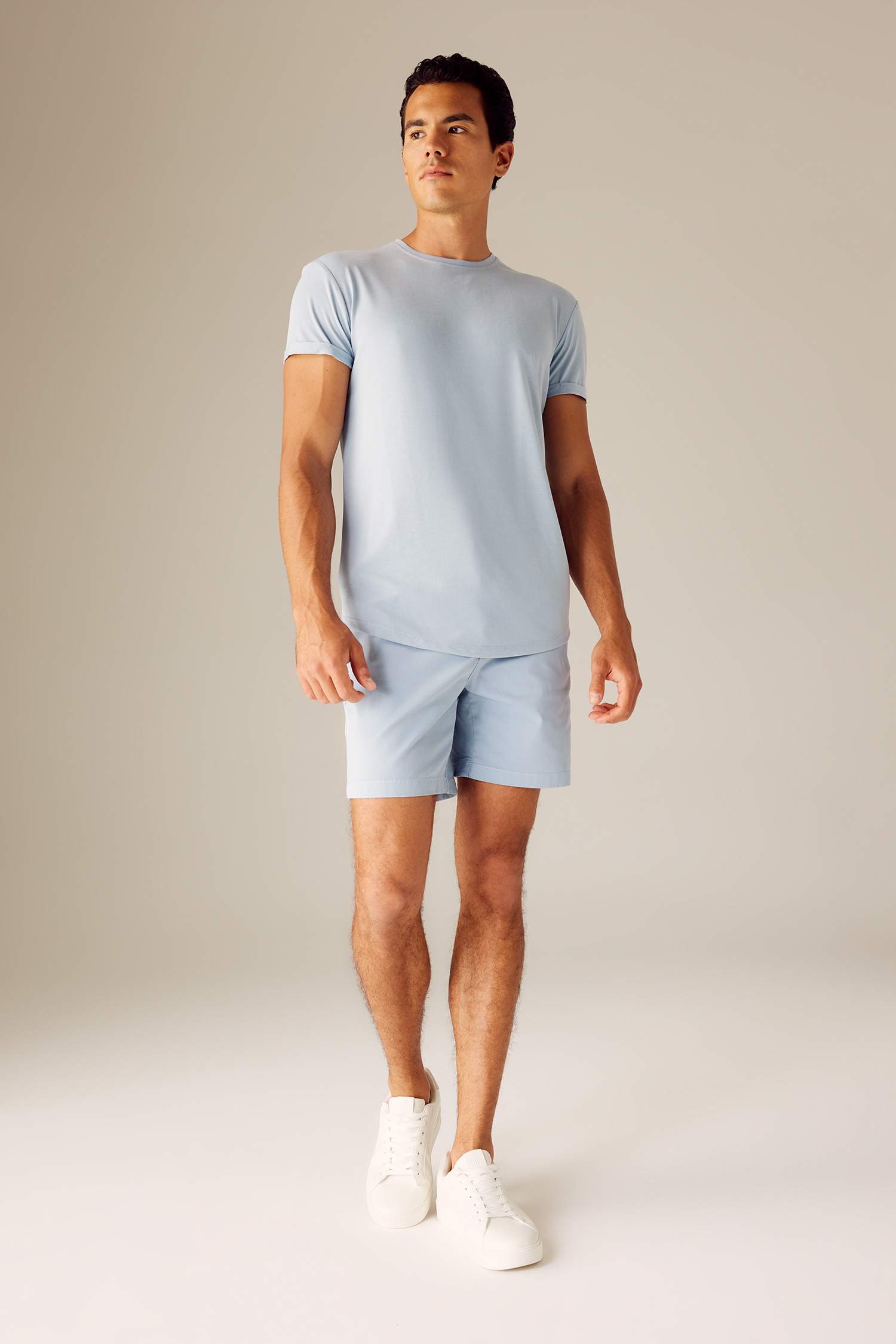 дөңгелек жаға Қысқа жеңді футболка