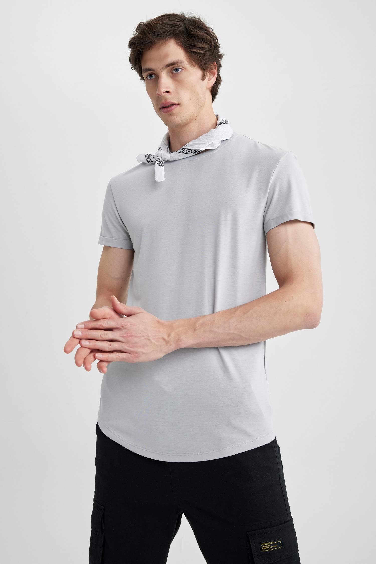 Long Muscle Fit Crew Neck Basic T-Shirt