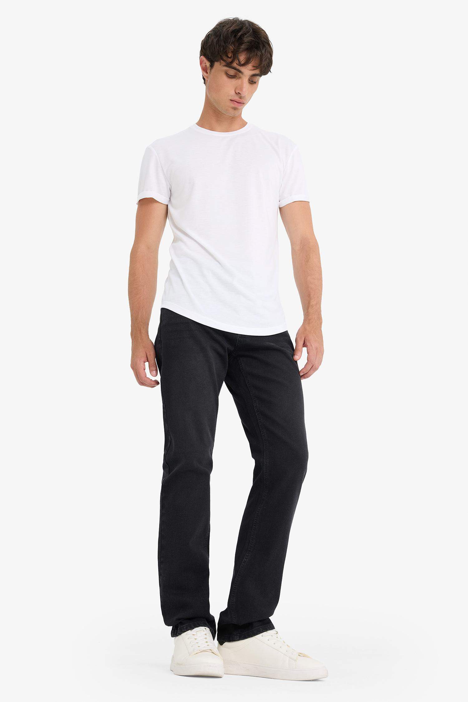 تيشيرت نص كم عادي برقبة مستديرة