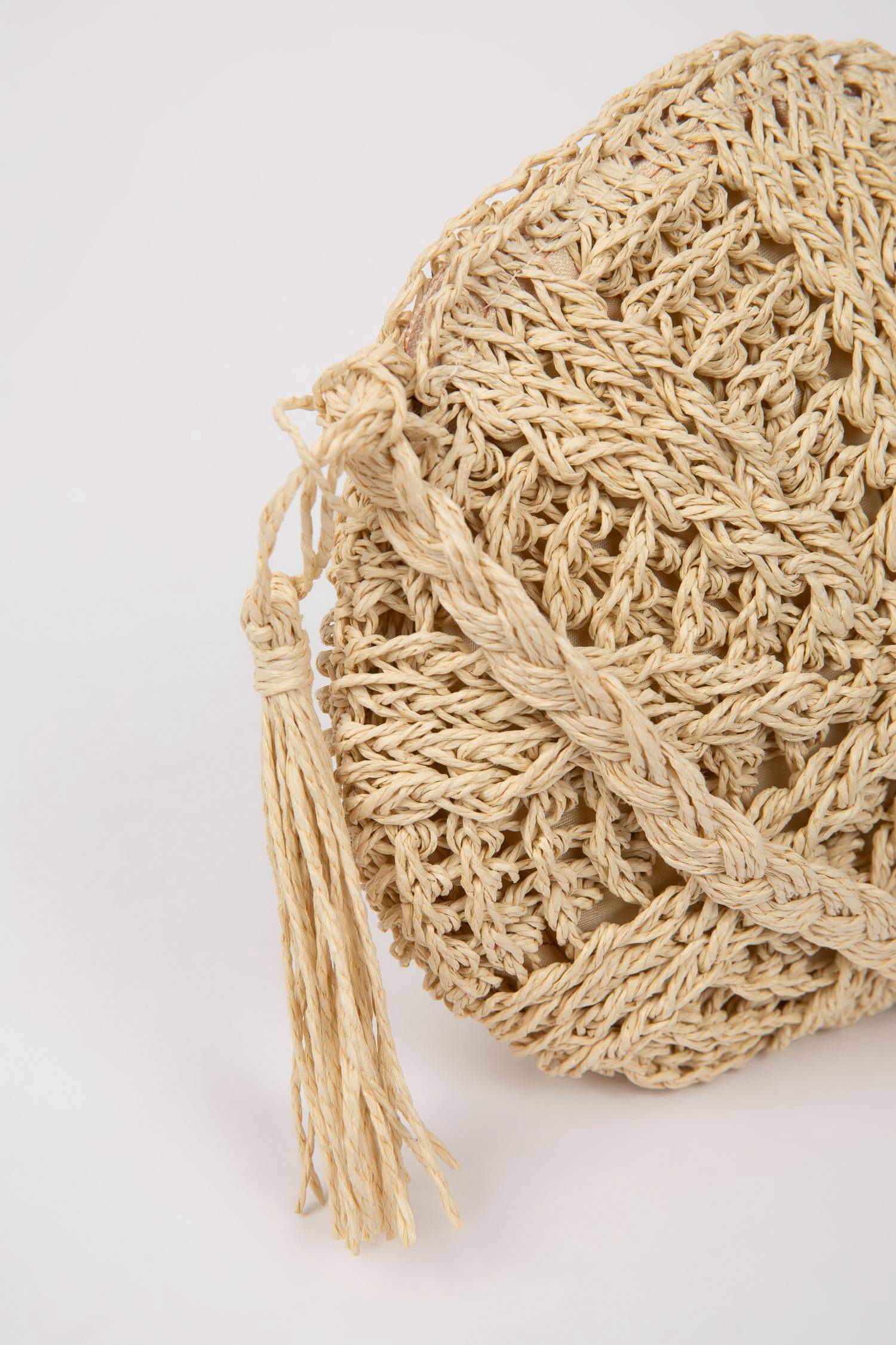 Соломенная сумка для женщин