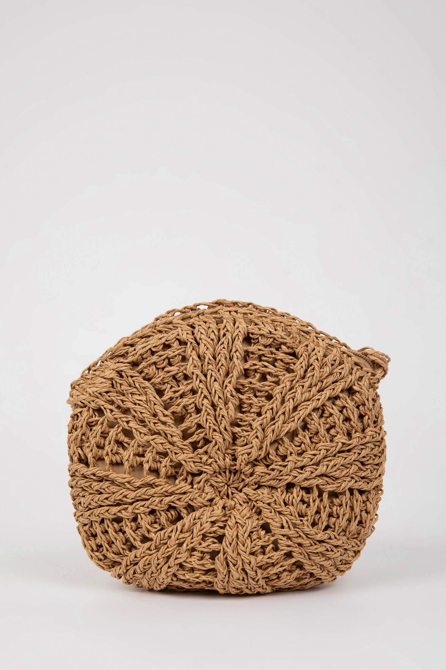 Соломенная сумка для женщин