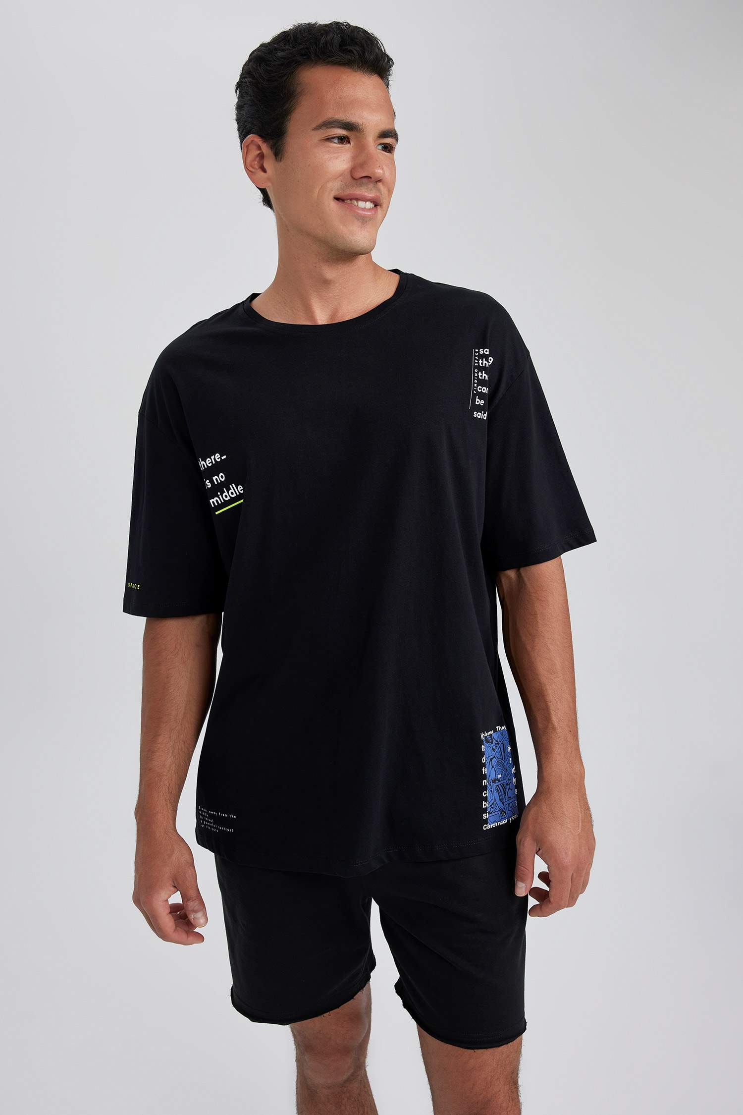 Coool Oversize Fit Crew Neck Short Sleeve T-Shirt