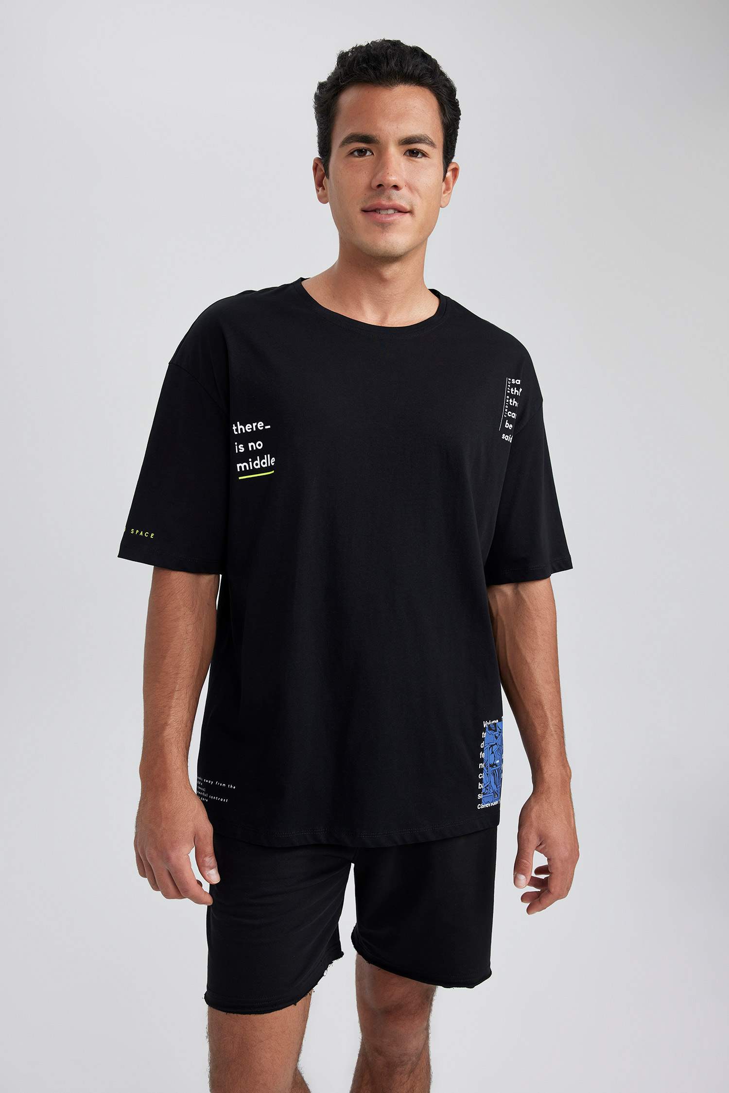 Coool Oversize Fit Crew Neck Short Sleeve T-Shirt