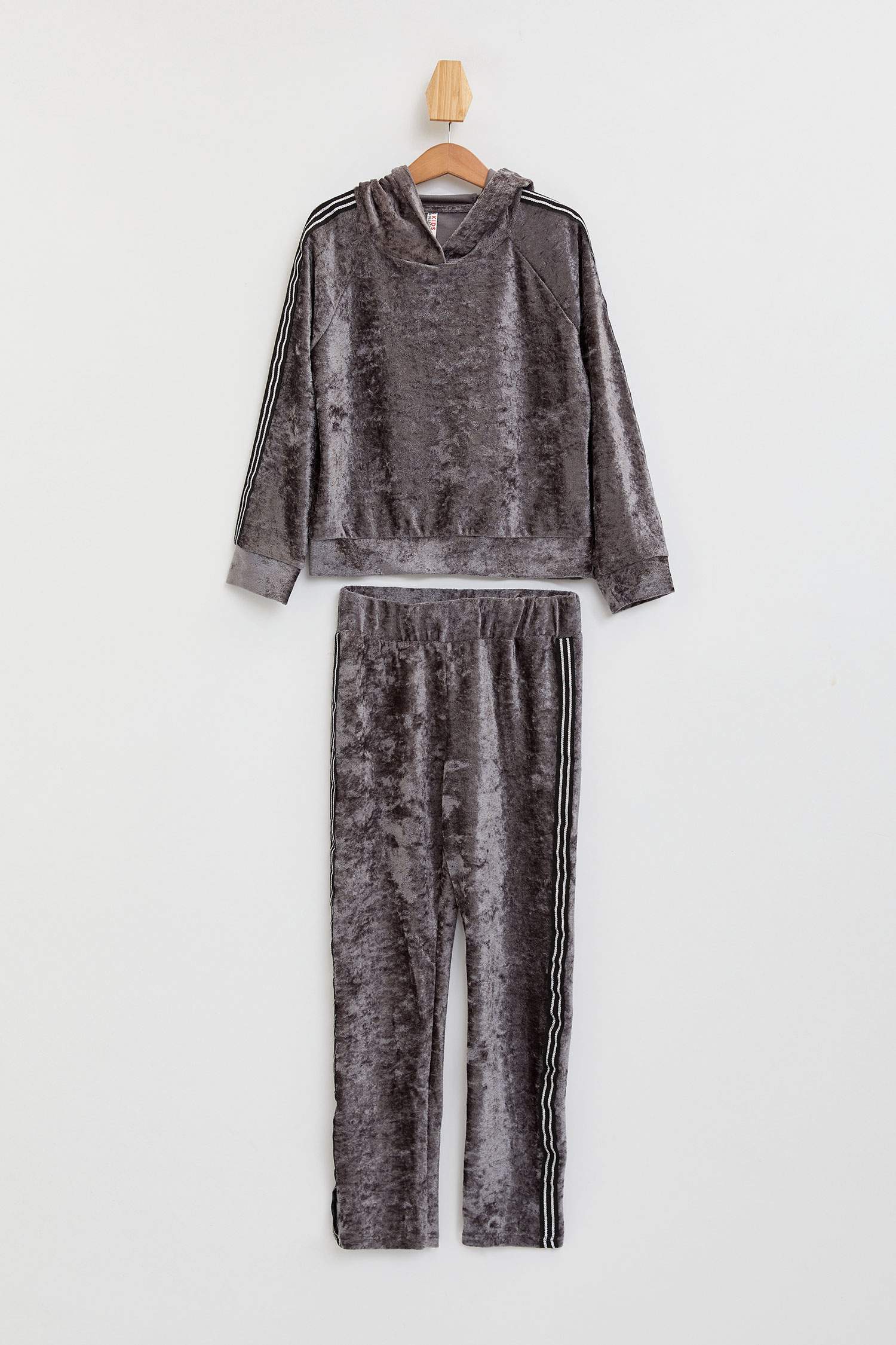 Defacto Kadife Eşofman Takım. 1