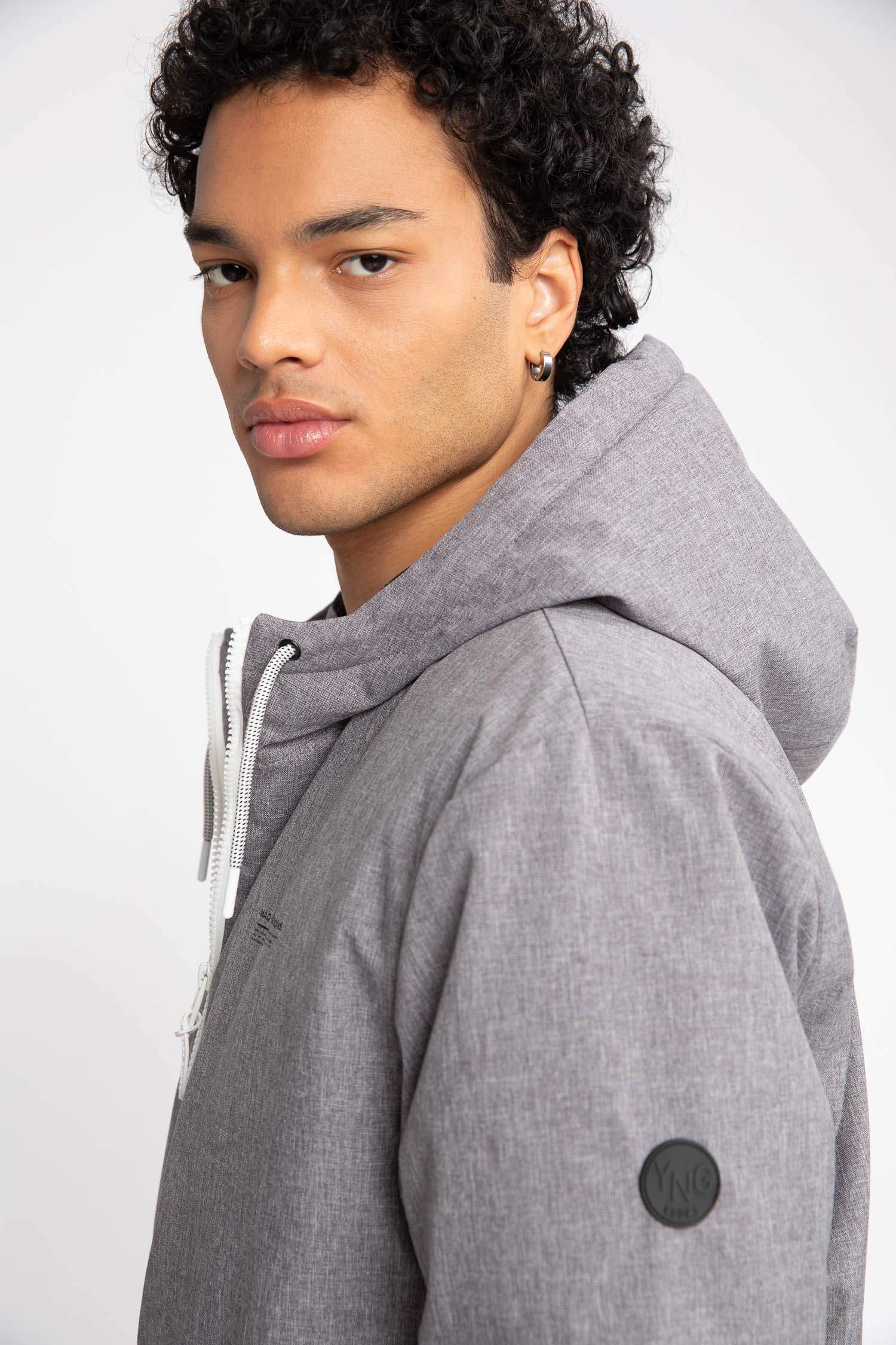 Su İtici Slim Fit Dar Kesim Kapüşonlu Renk Bloklu Fermuarlı Celi Polar Astarlı Mont