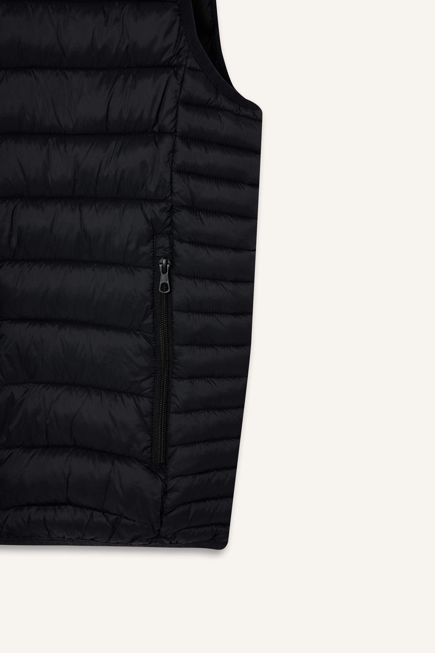 Hooded Zipper Closure Pocketed Thin Puffer Vest