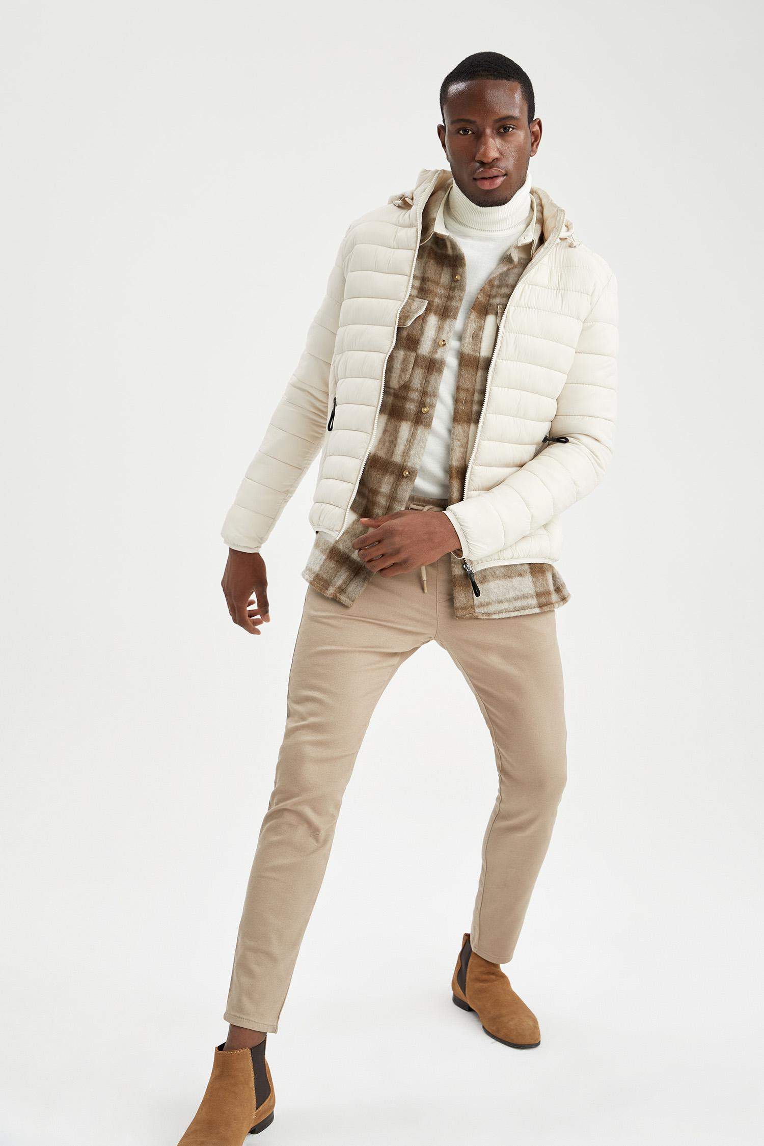 Su İtici Hafif Şişme Mont Slim Fit Dar Kesim Kapüşonlu Fermuarlı Cepli Mevsimlik