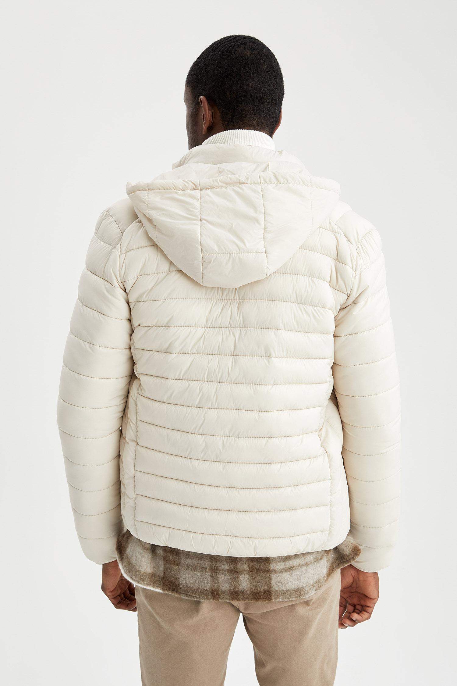 Su İtici Hafif Şişme Mont Slim Fit Dar Kesim Kapüşonlu Fermuarlı Cepli Mevsimlik