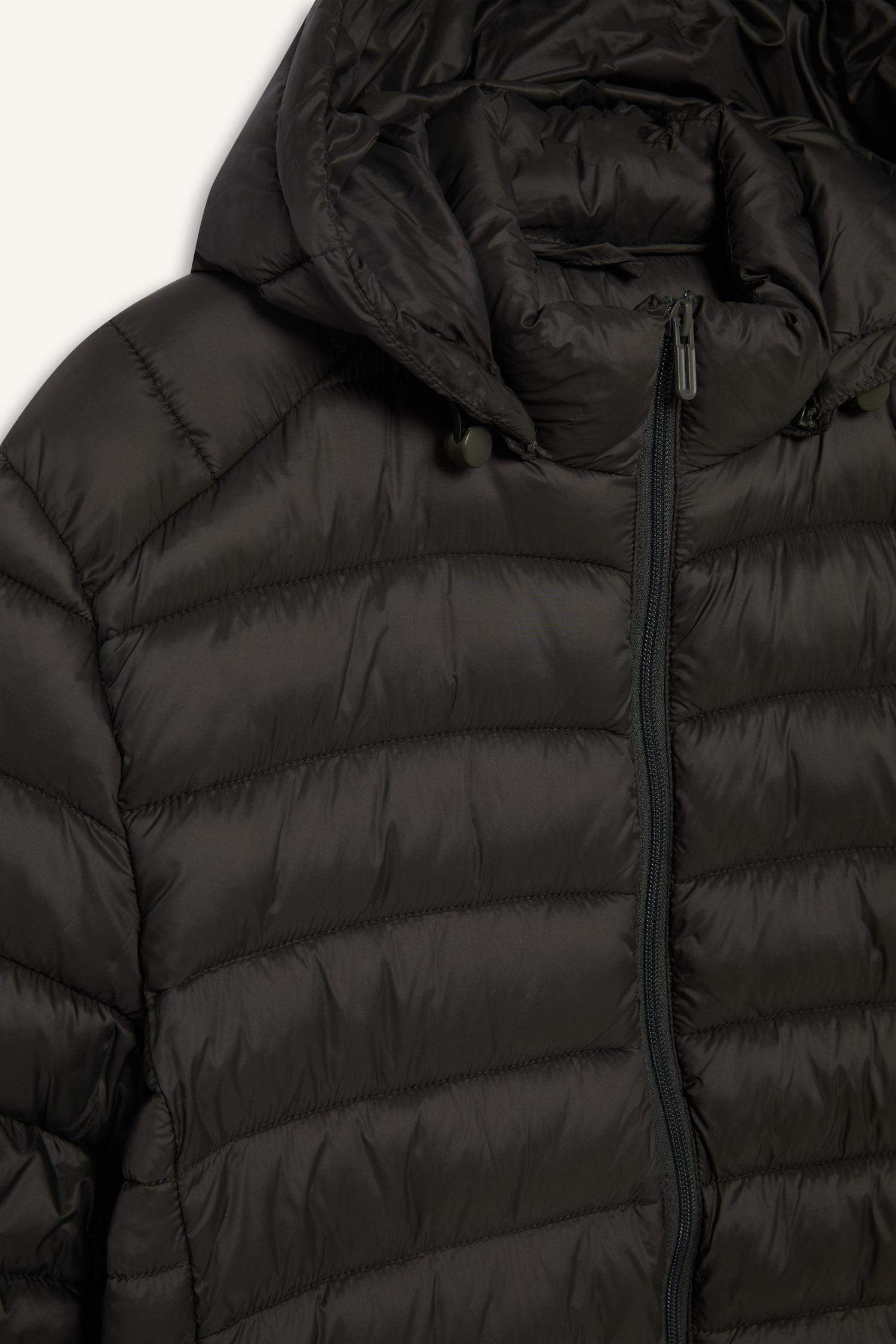 Su İtici Slim Fit Dar Kesim İç Cep Detaylı Kapüşonlu Fermuarlı Cepli Şişme Mont