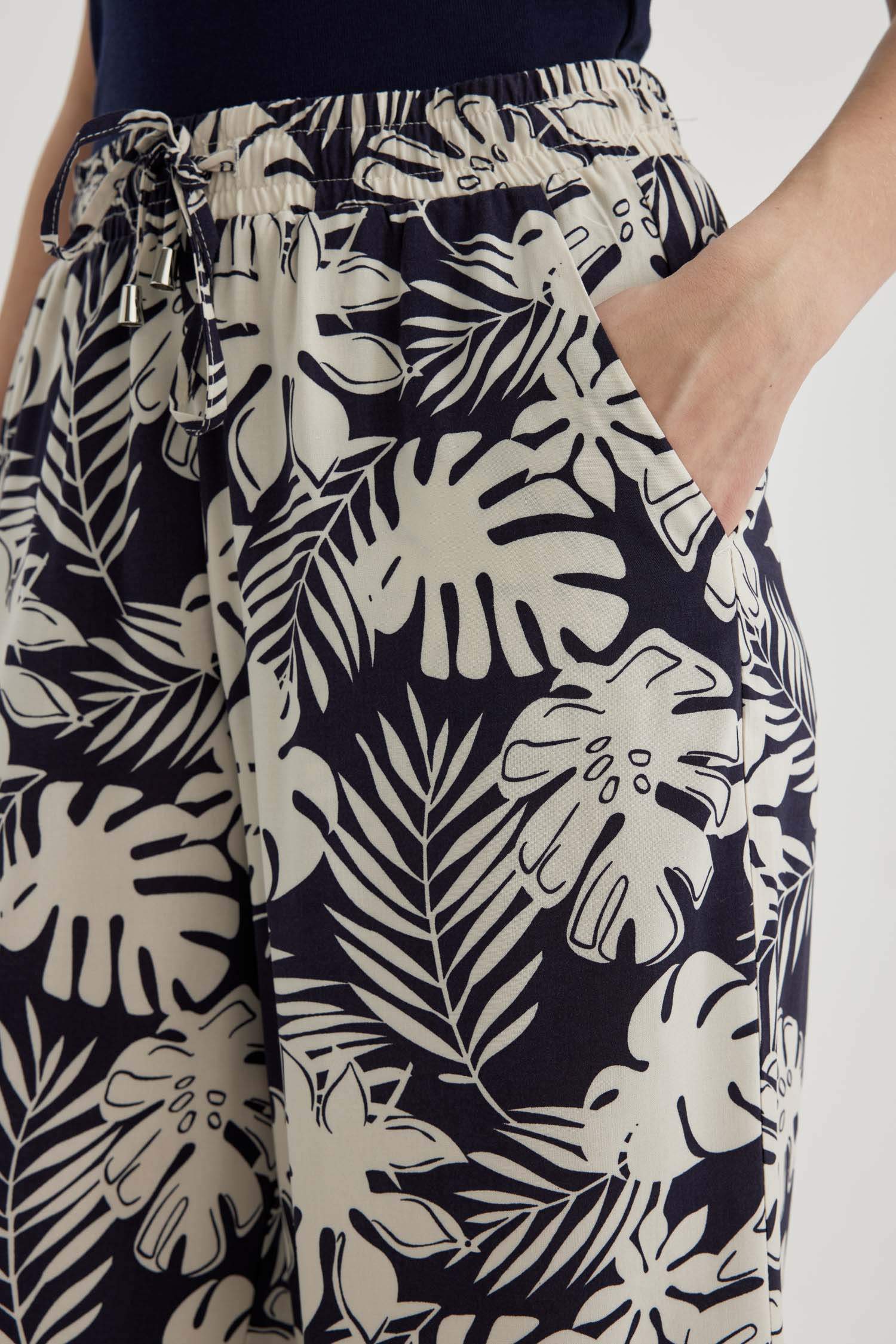 كابري كروب فيت فيسكوز بخصر عالي