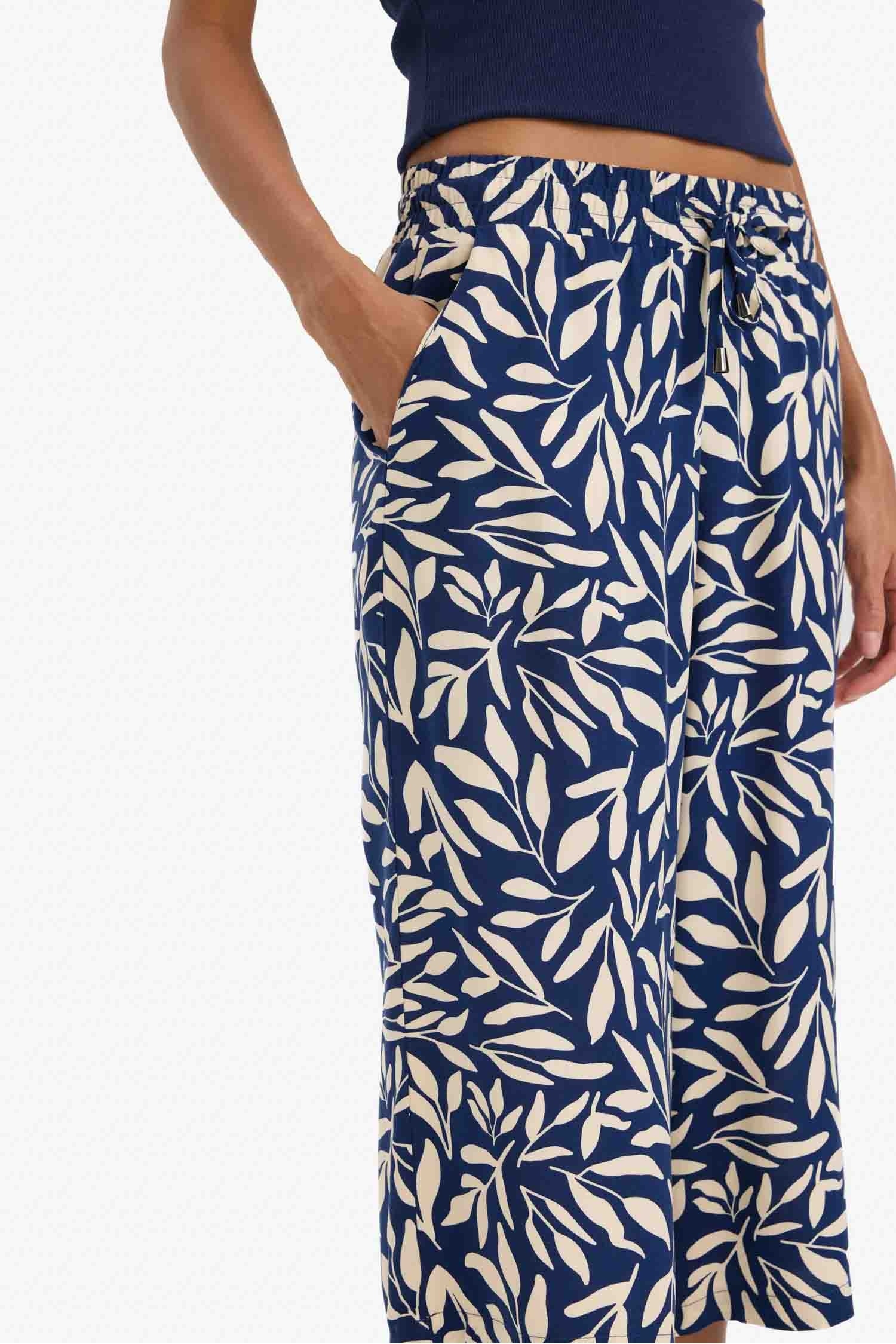 Viscose High Waist Crop Fit Capri