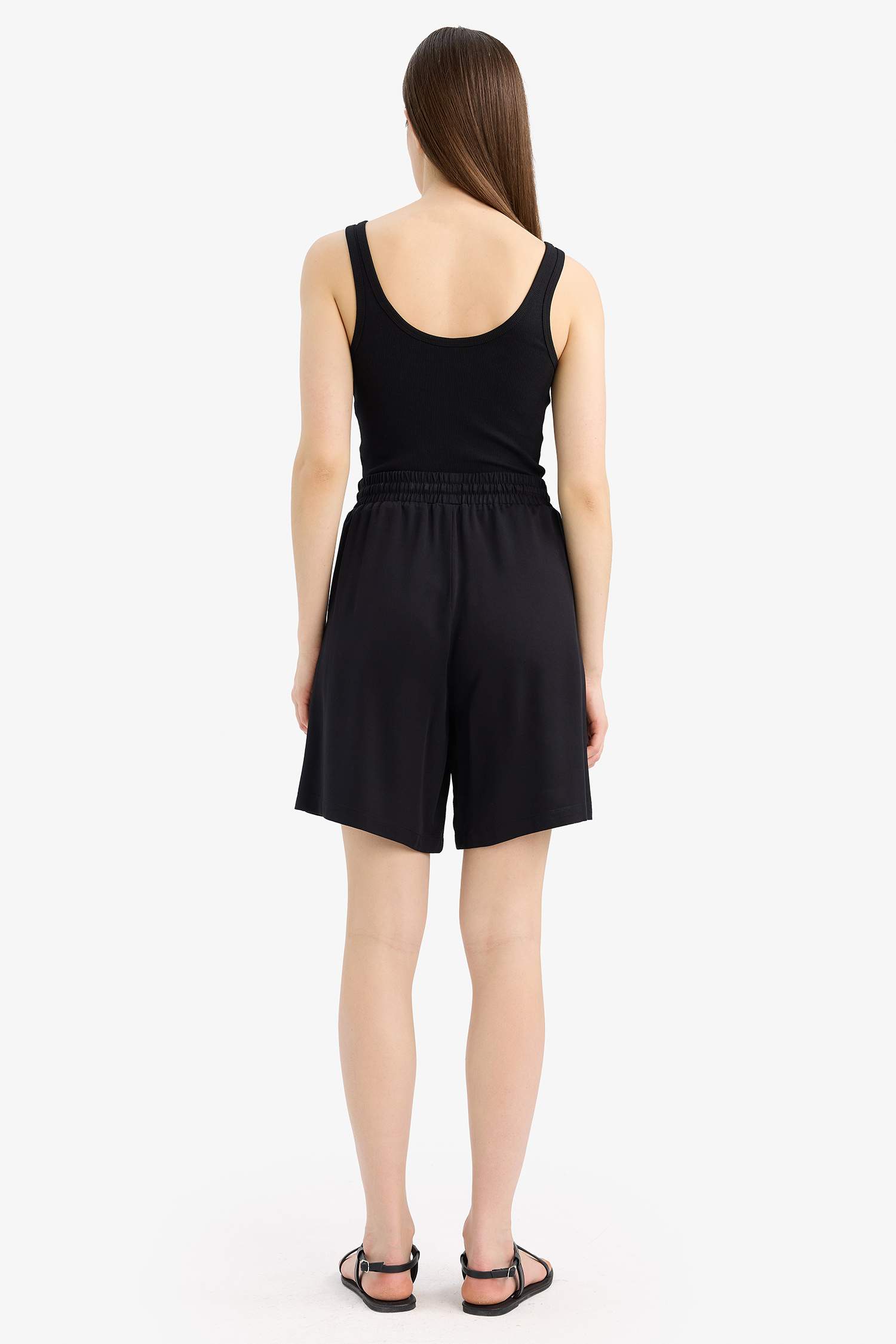 Вискозные Шорты с Высокой Талией и Короткими Штанинами