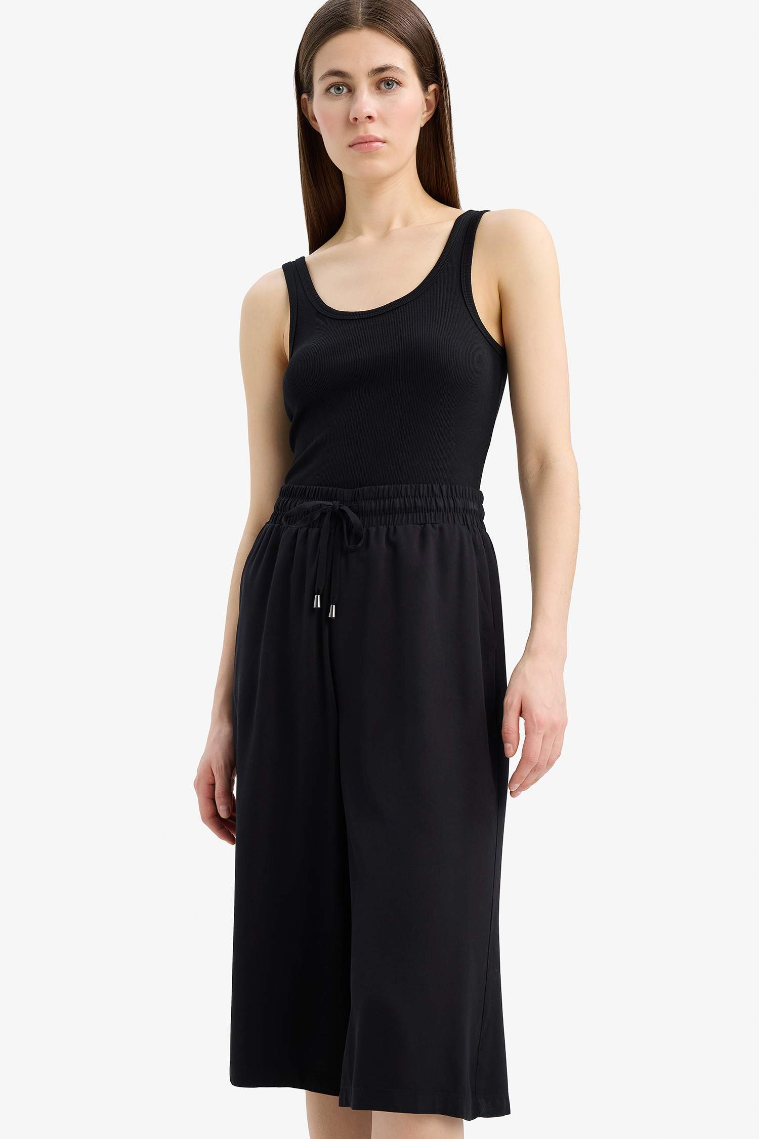 Pantacourt crop fit taille haute en viscose