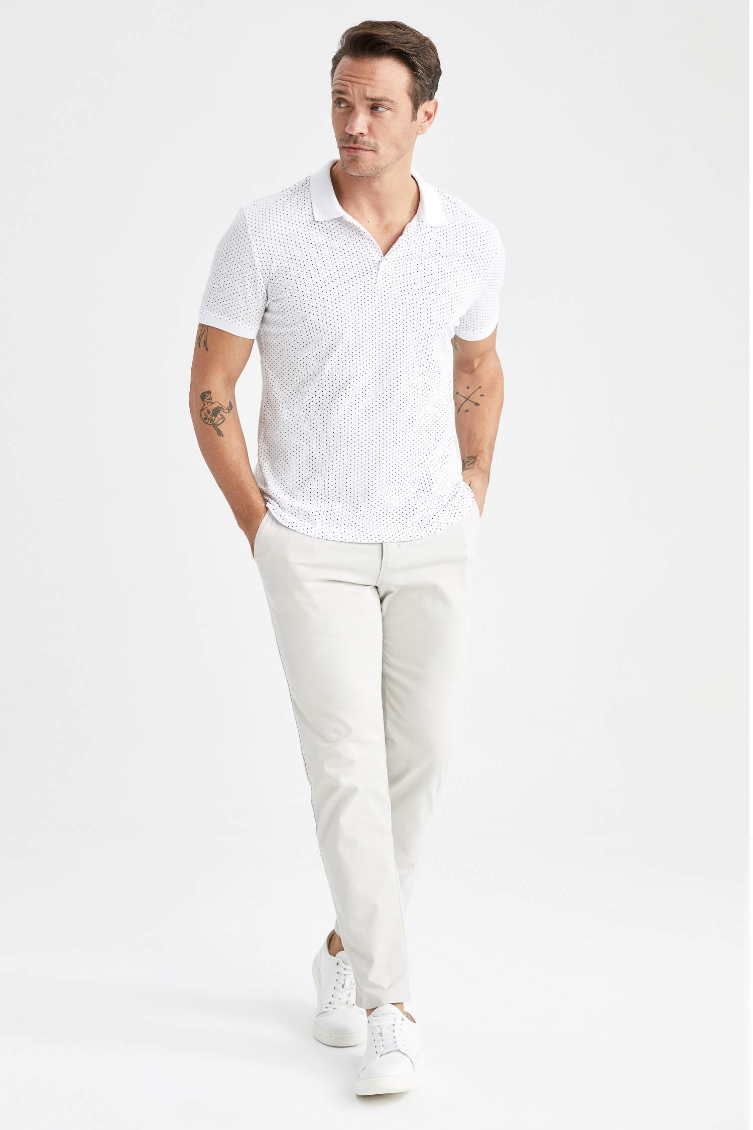 Slim Fit Short Sleeve Polka Dot Print T-Shirt