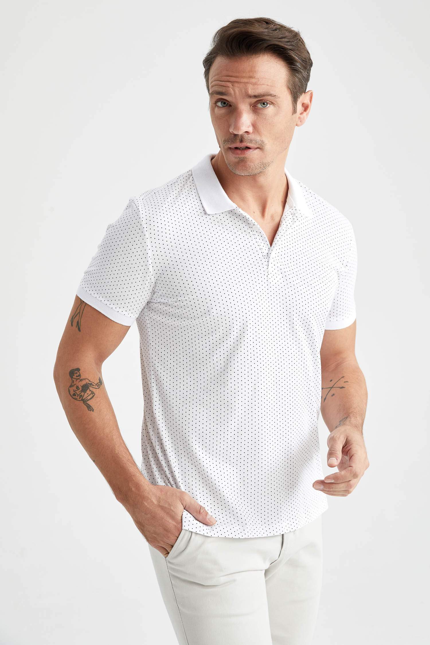 Slim Fit Short Sleeve Polka Dot Print T-Shirt