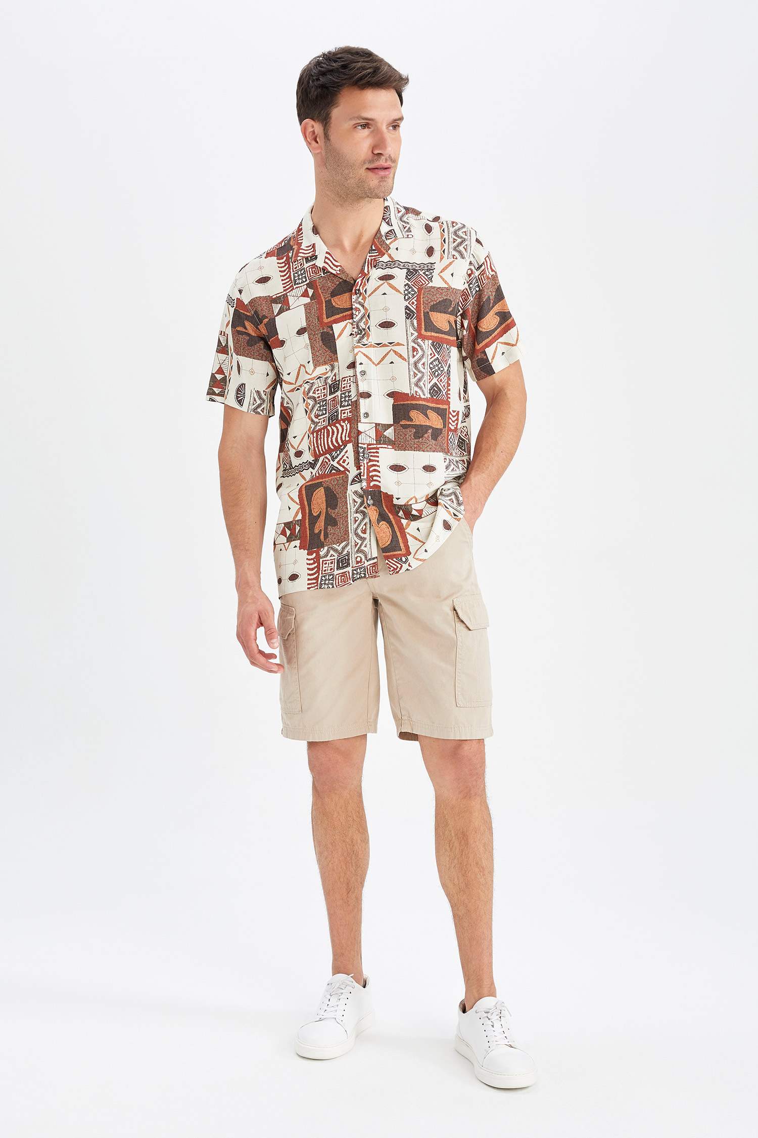 Regular Fit Kargo Bermuda Şort