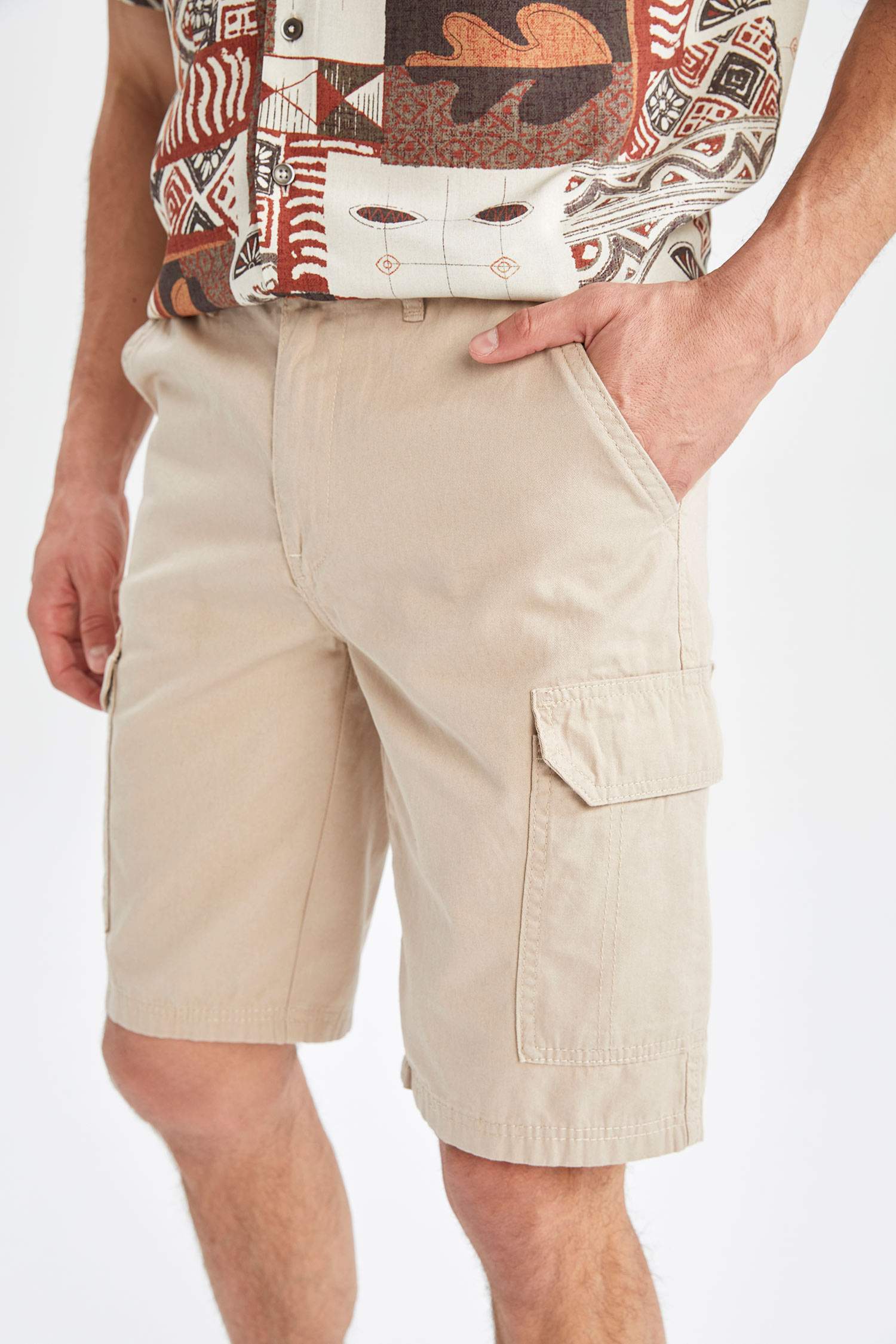 Regular Fit Kargo Bermuda Şort