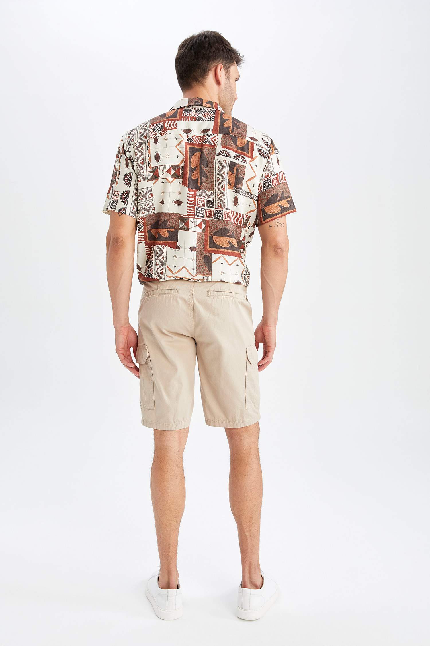 Regular Fit Kargo Bermuda Şort