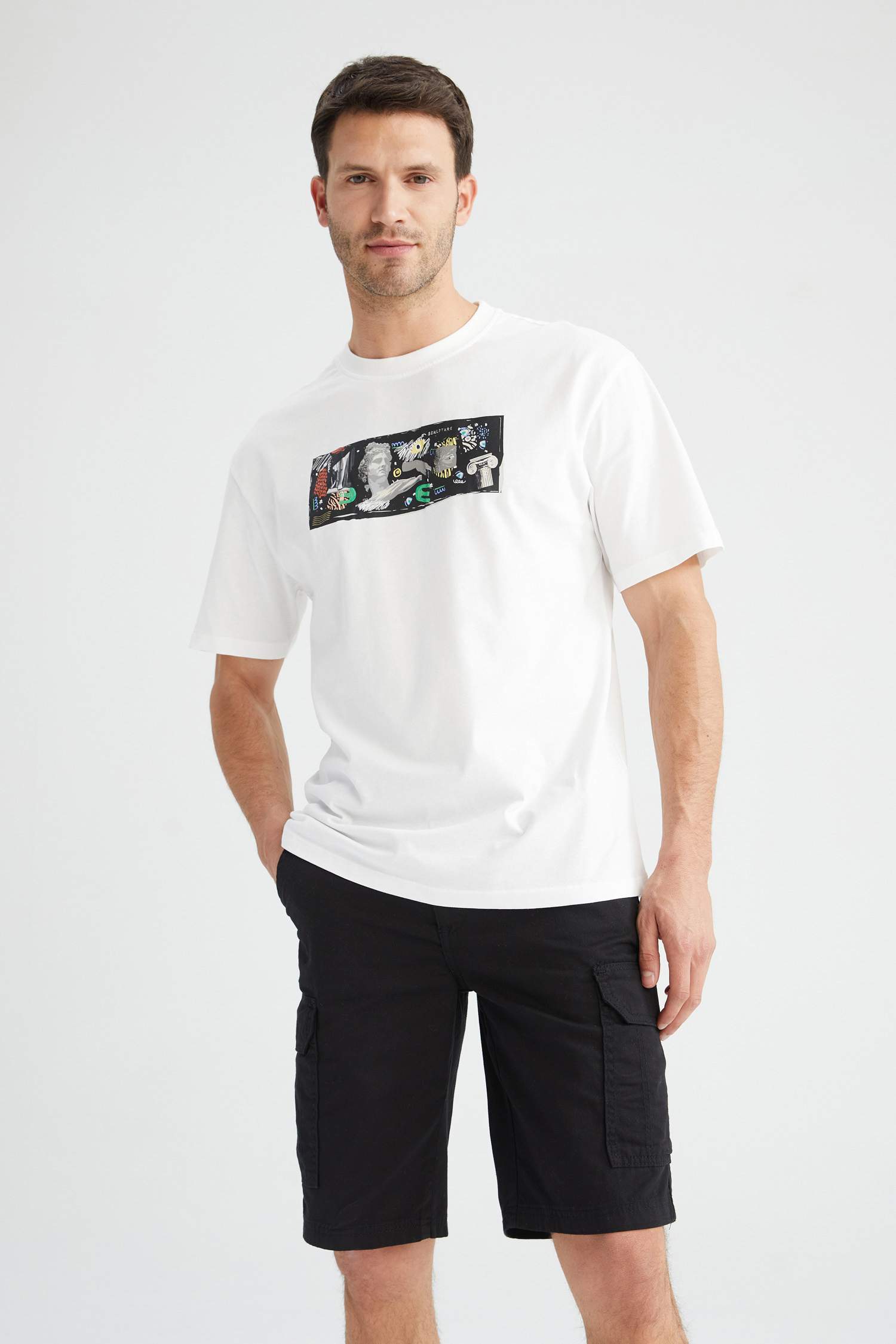 Regular Fit Kargo Bermuda Şort