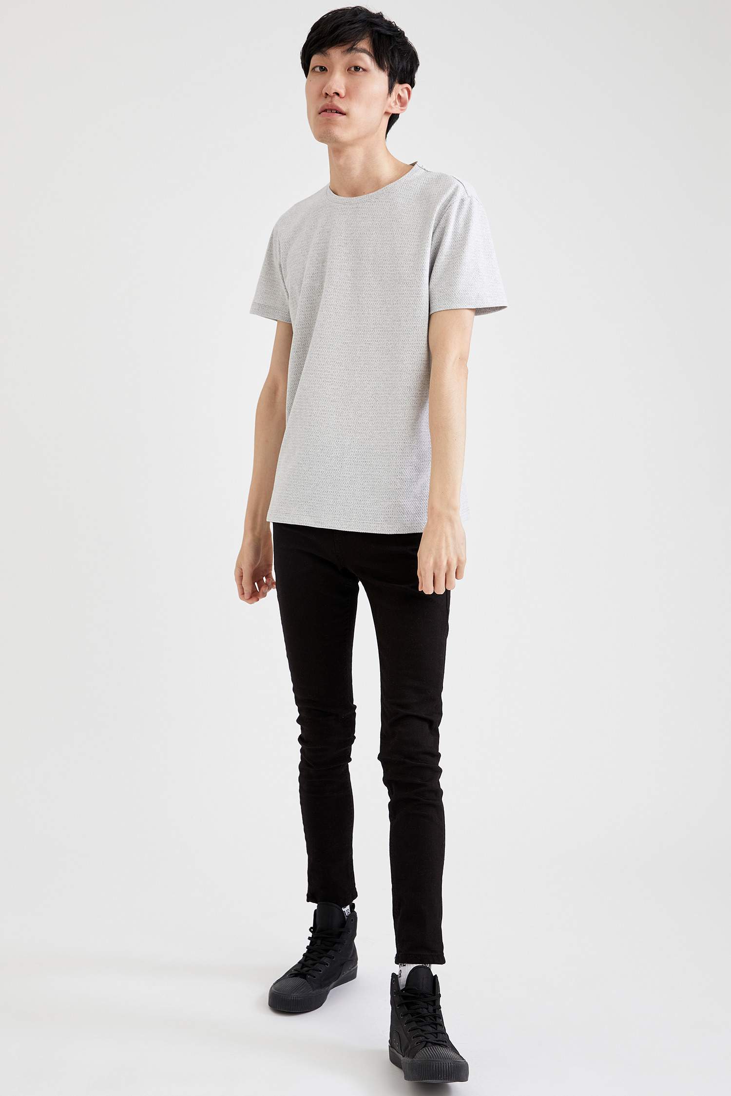 White MAN Basic Slim Fit Body 1141005 | DeFacto