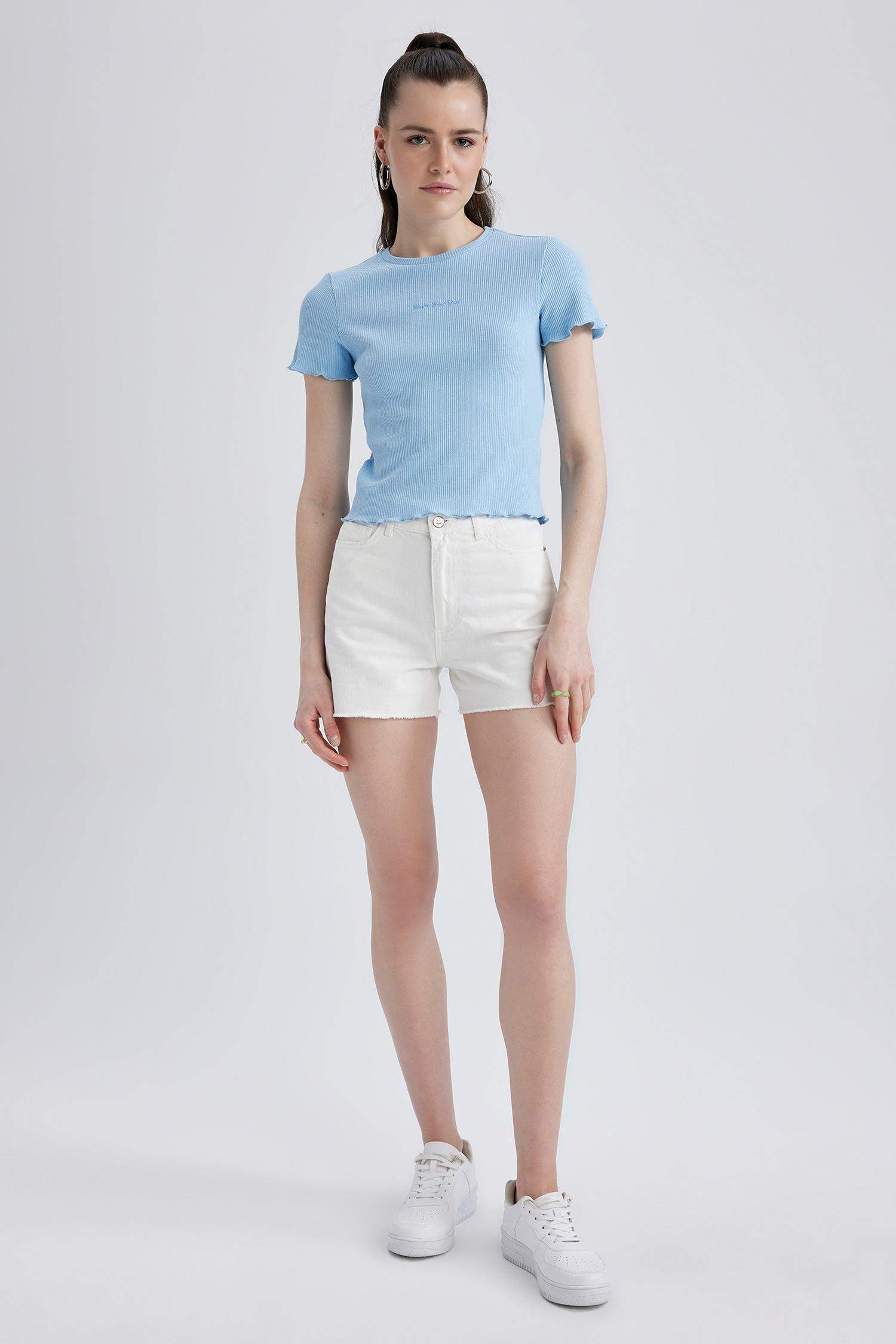 تيشيرت وافل برقبة مستديرة