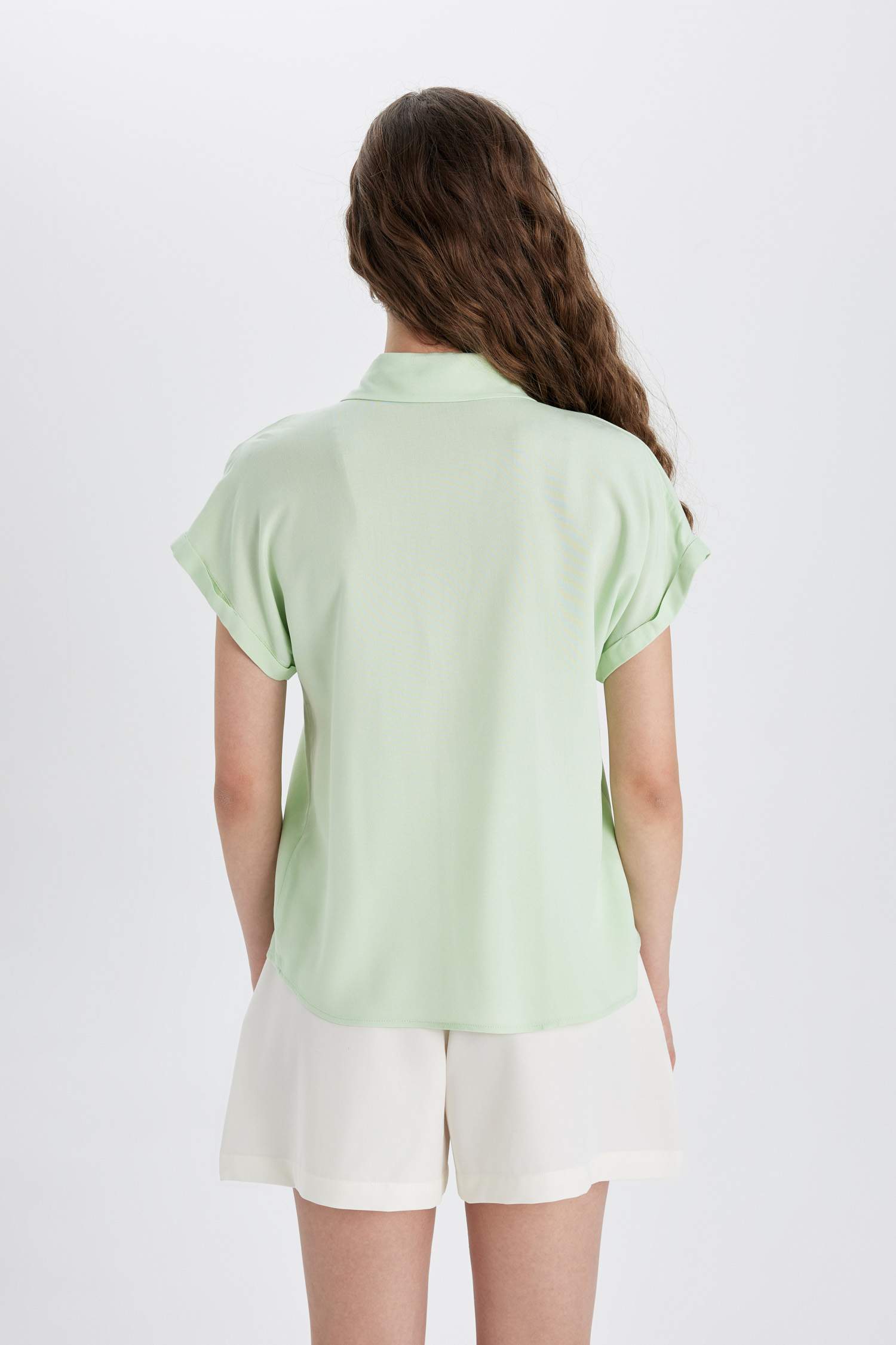 Regular Fit Basic Düz Kısa Kollu Gömlek