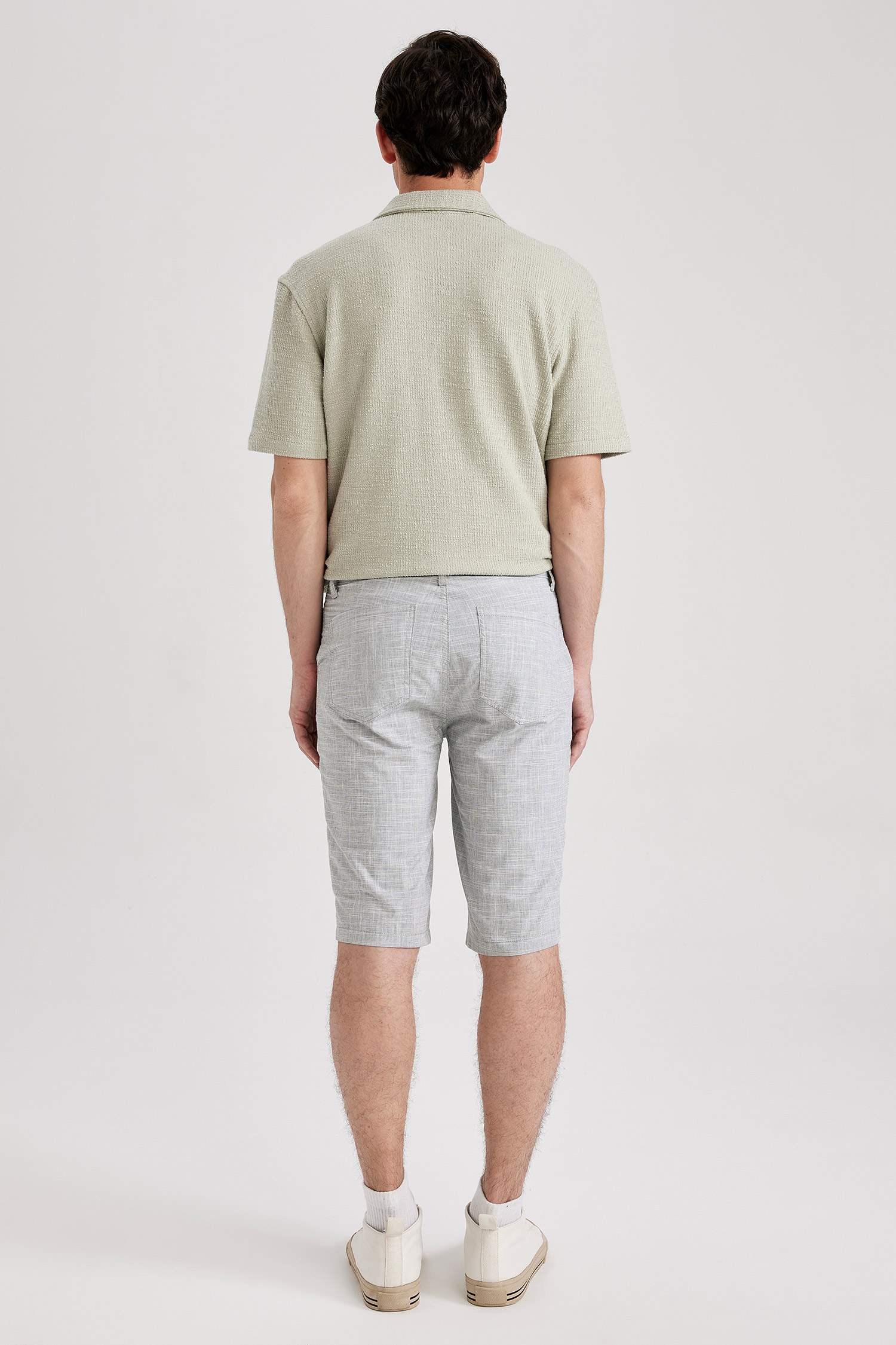 Бермуды стандартного кроя из льна