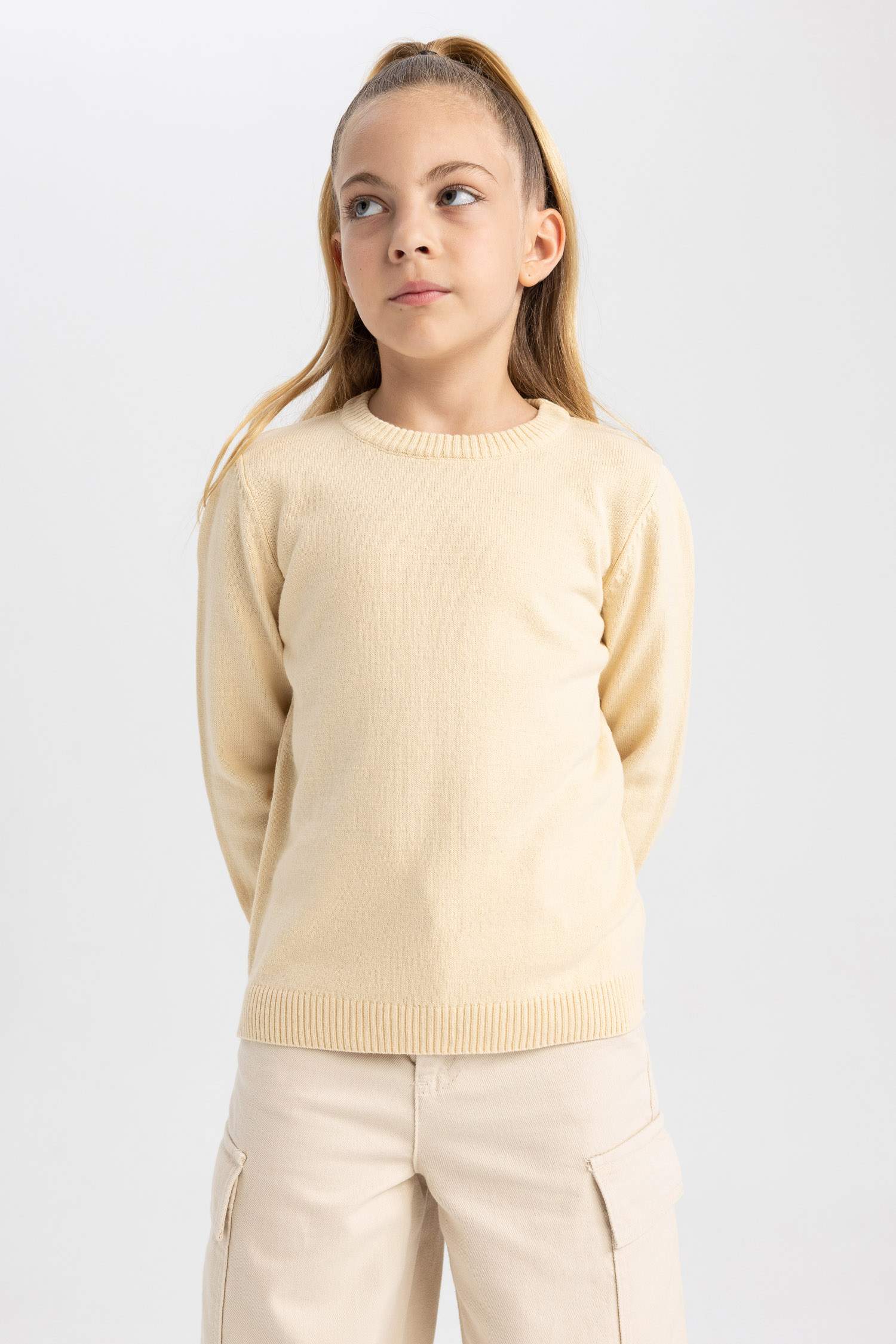 Girl Regular Fit Crew Neck Pullover