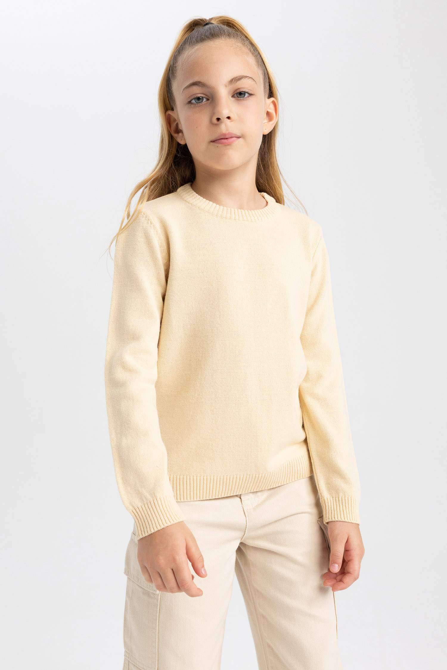 Girl Regular Fit Crew Neck Pullover