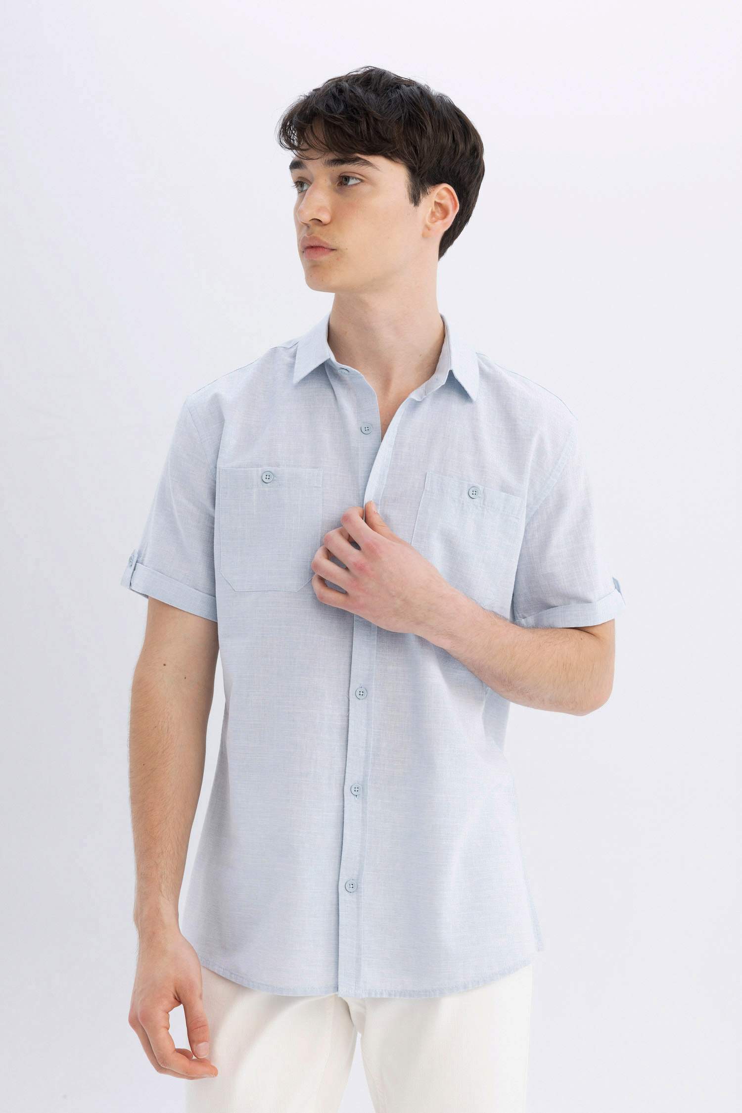 слим пішімі Қысқа жеңді жейде