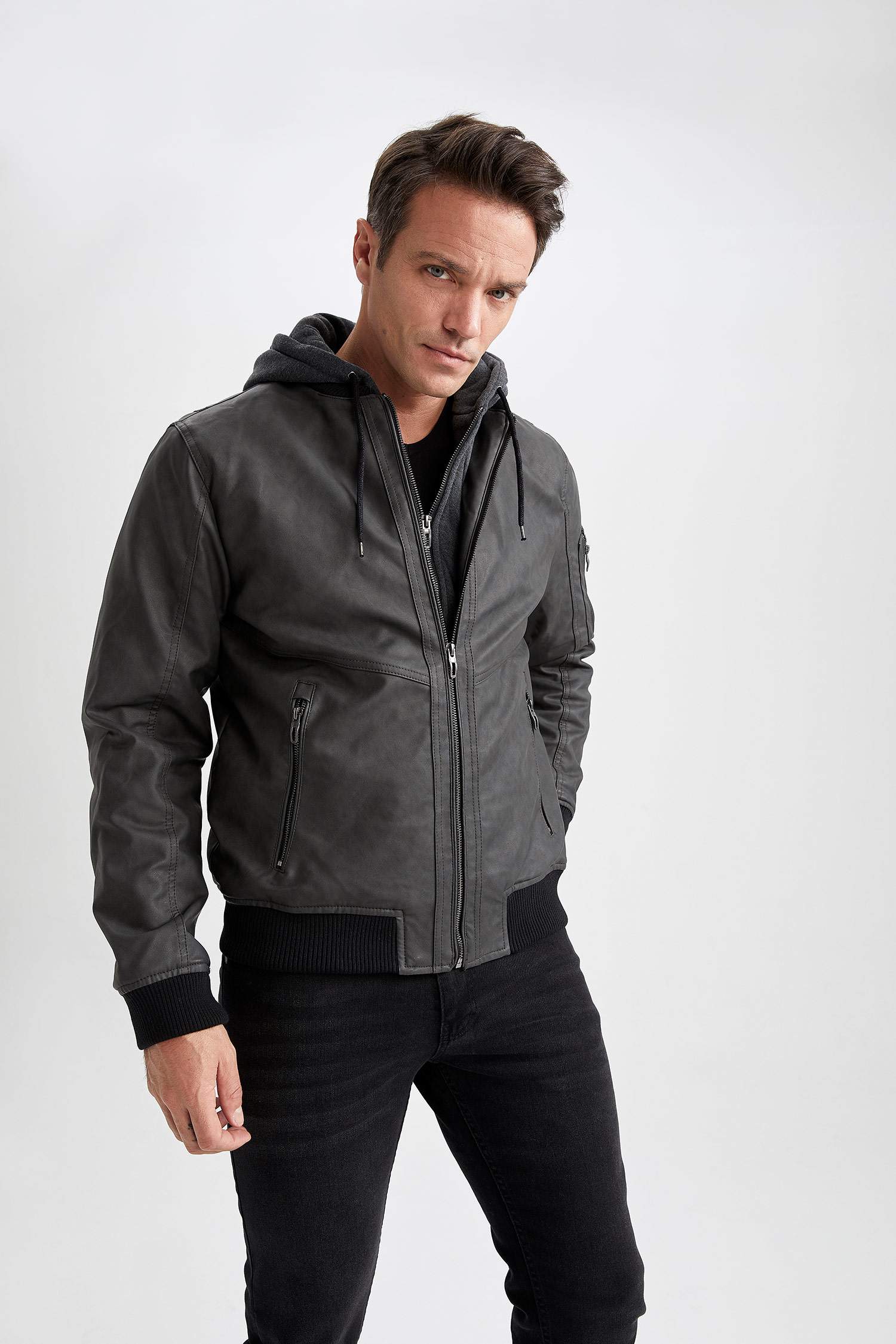 бас киімді ПУ Күртеше