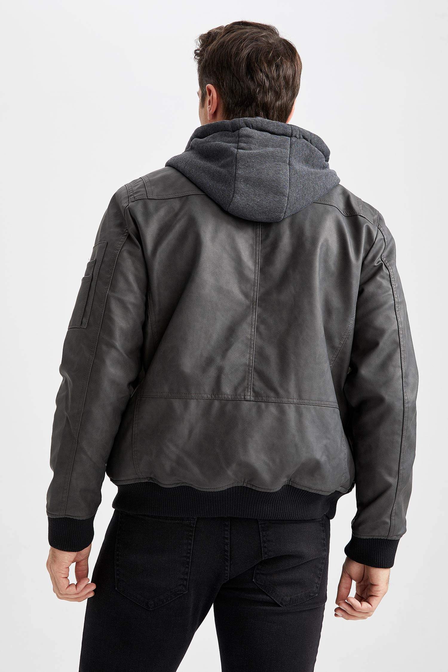 бас киімді ПУ Күртеше