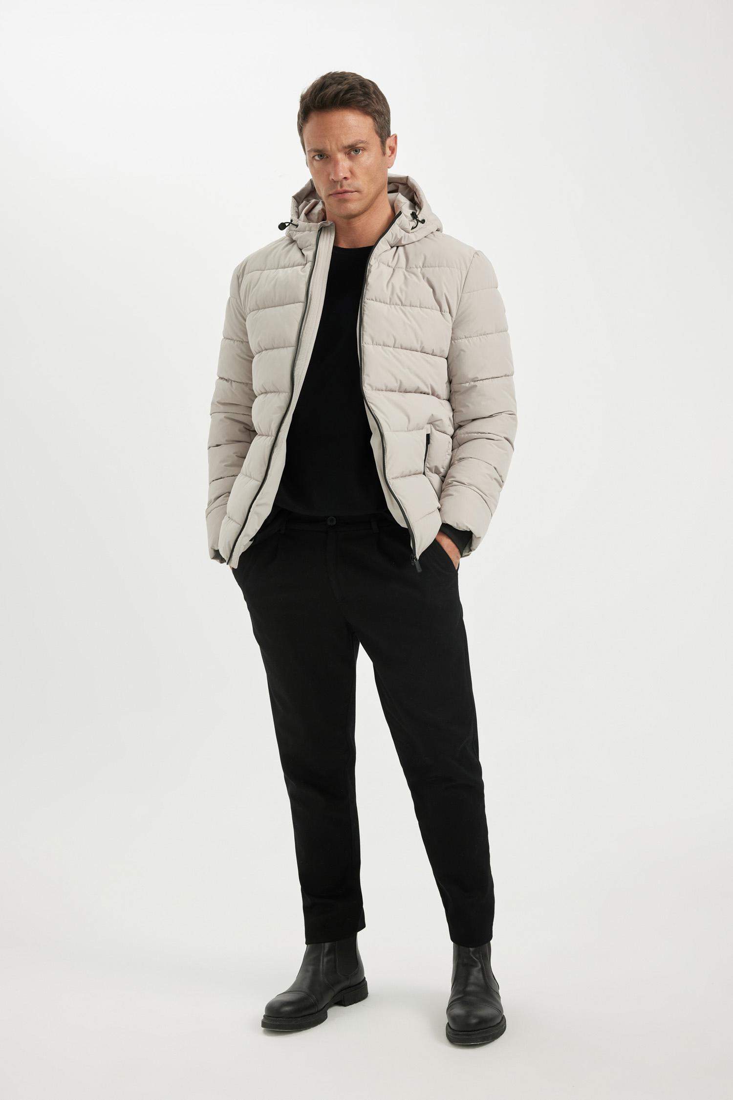 Куртка приталеного крою для чоловіків