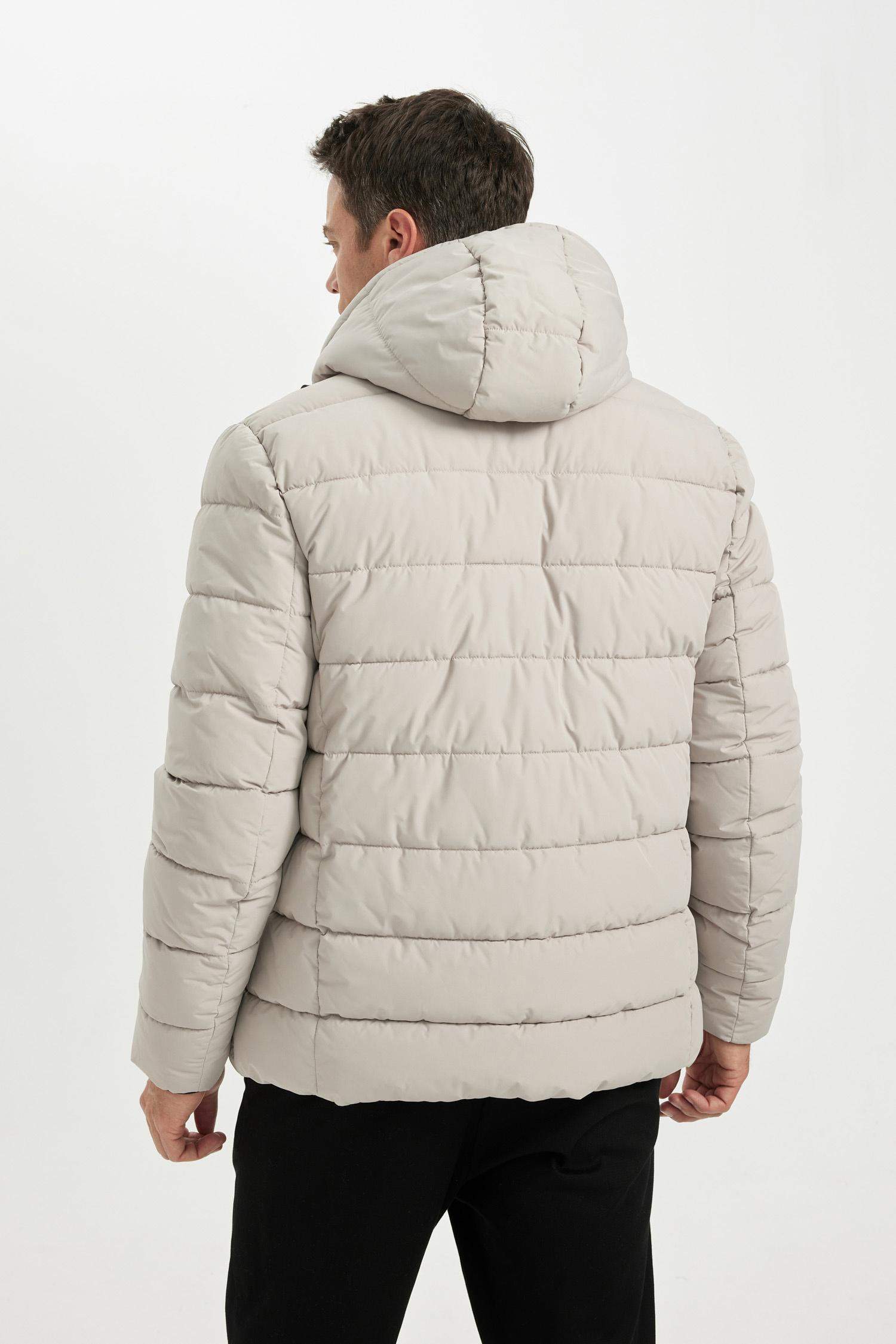 Куртка приталеного крою для чоловіків